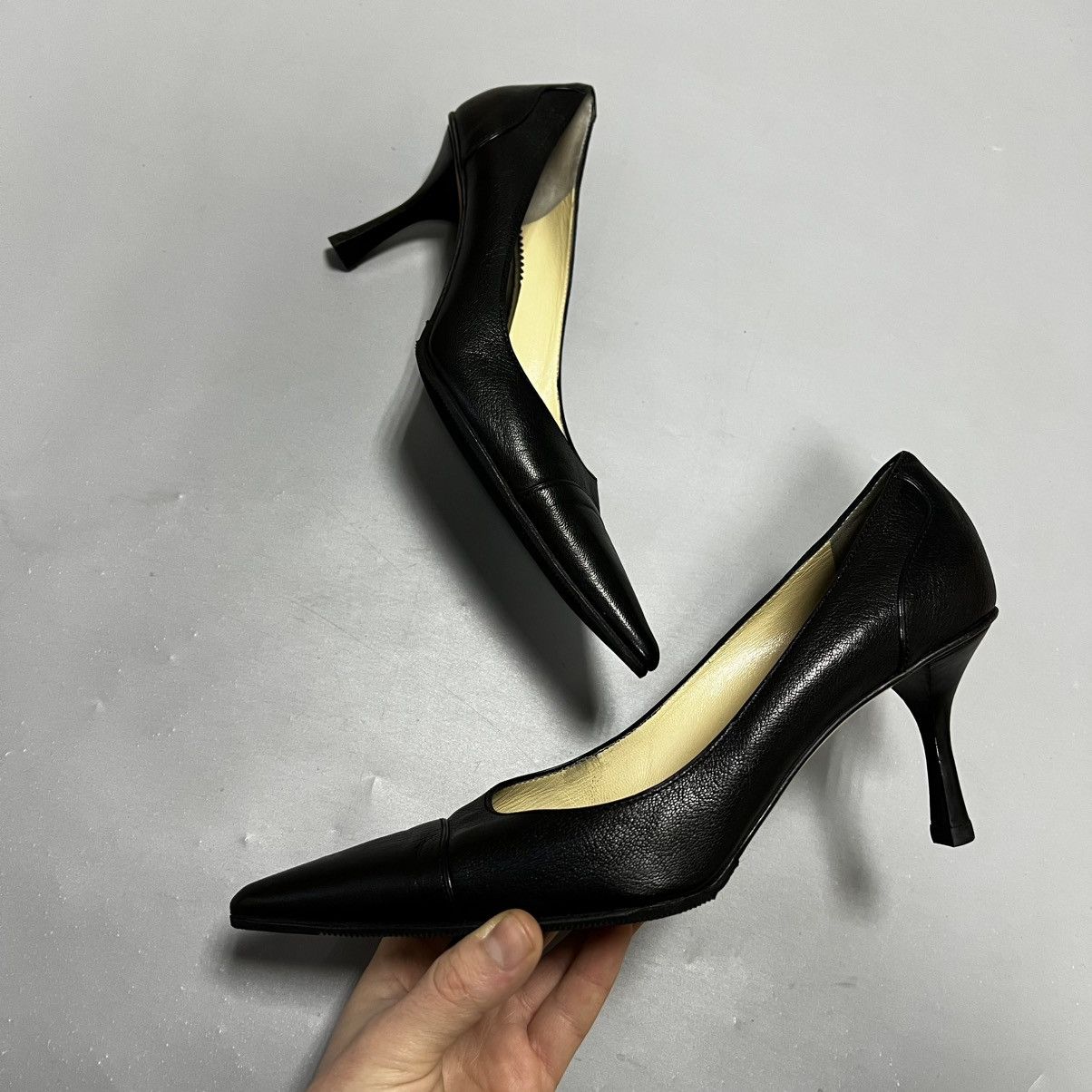 Gucci Gucci Black Pumps Leather Luxury Size US 7.5 / IT 37.5 - 15 Thumbnail