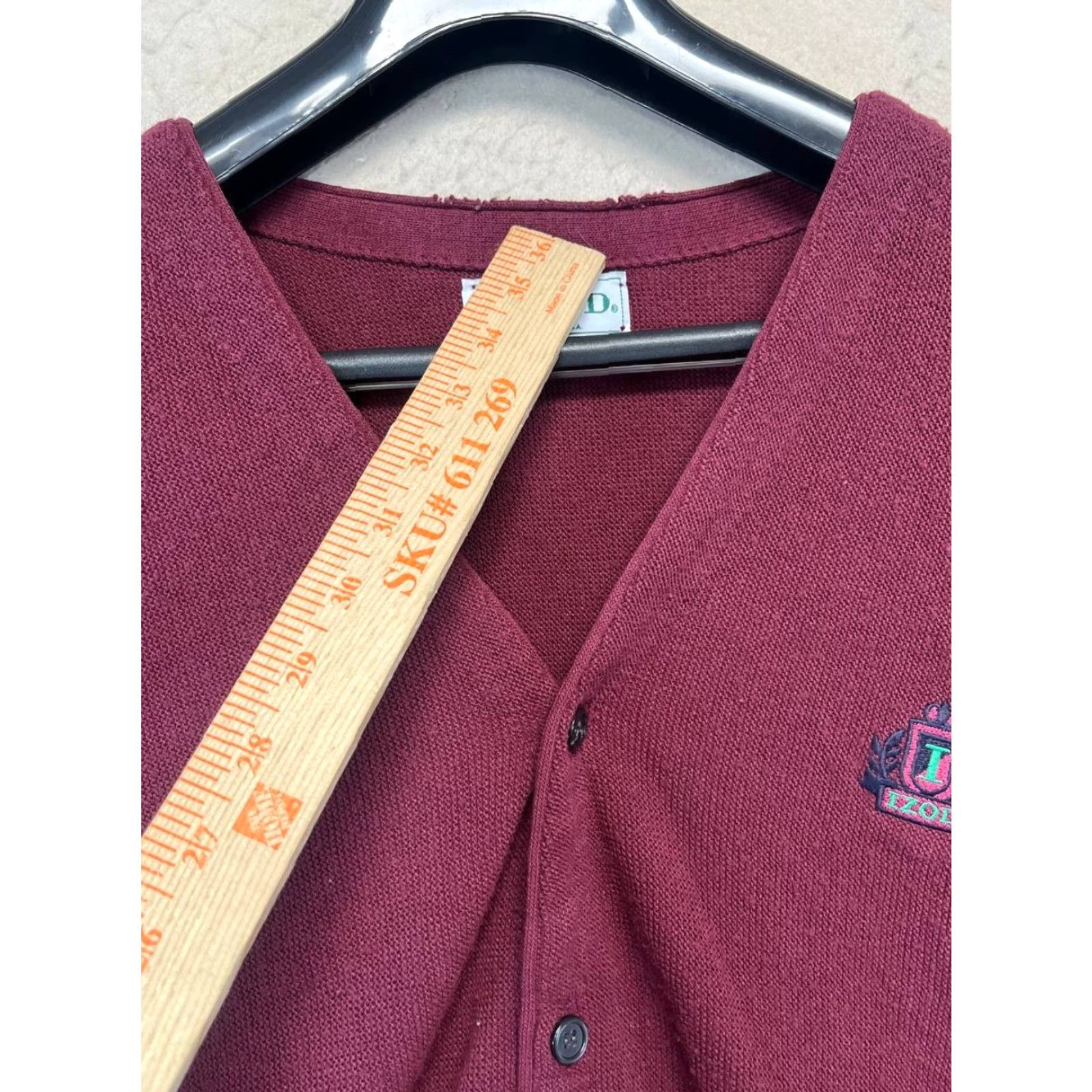 Izod VINTAGE Izod Cardigan Sweater Mens XL Maroon Embroidered Logo Made In USA Size US XL / EU 56 / 4 - 6 Thumbnail