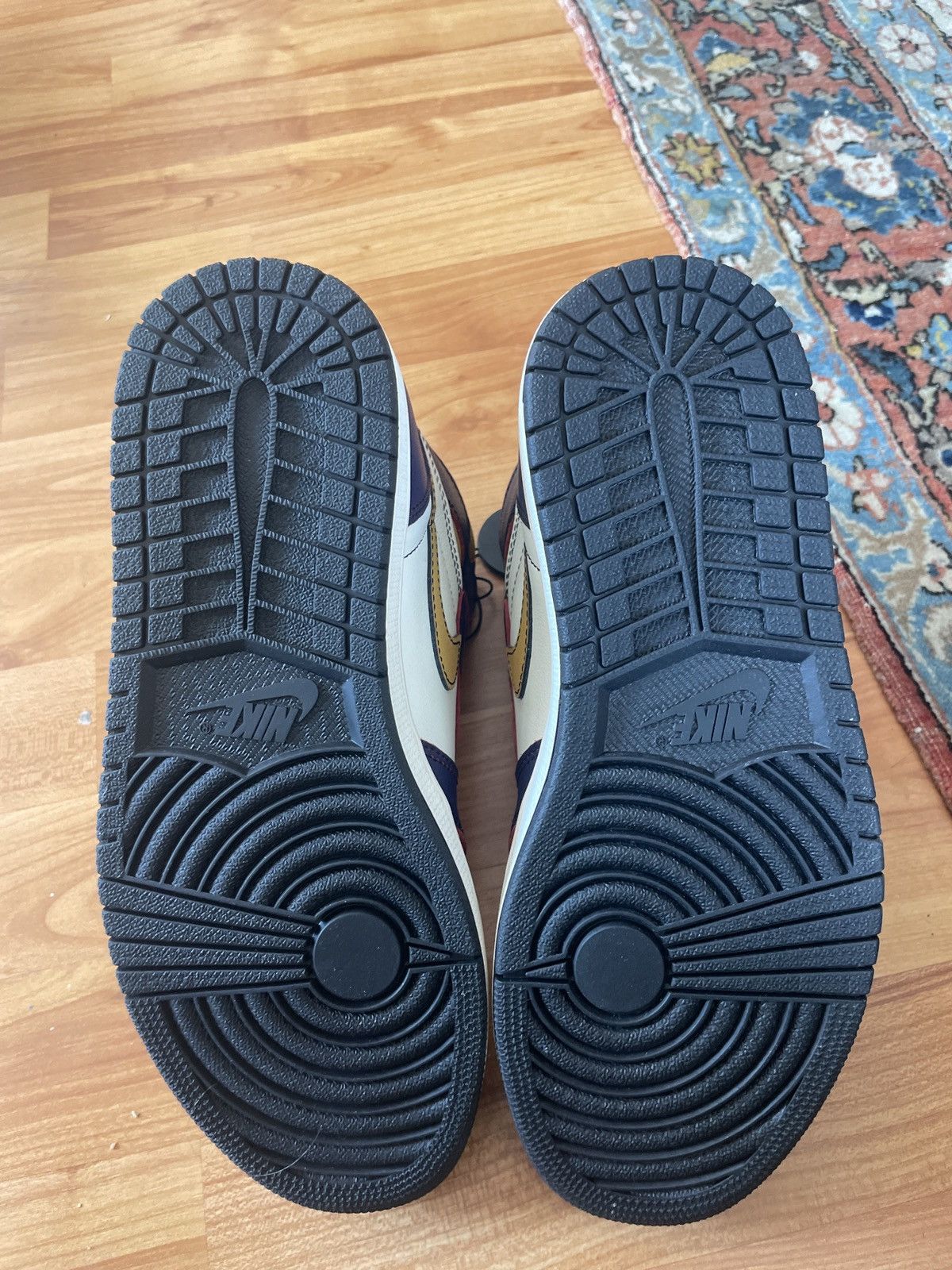 Jordan Brand Jordan 1 High OG Defiant SB La to Chicago dunk 85 skate US 8 Size US 8 / EU 41 - 5 Thumbnail