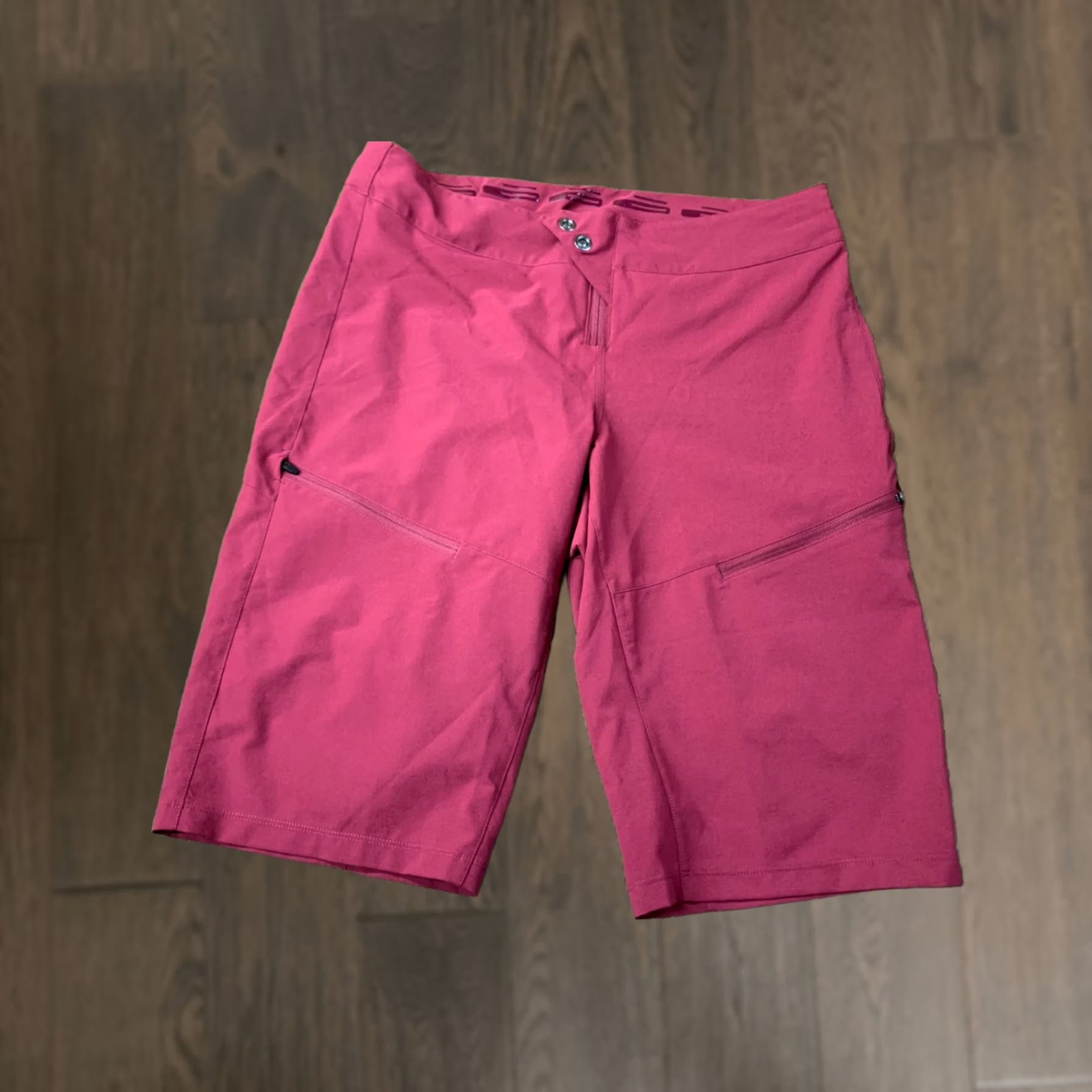 PEARL iZUMi PEARL IZUMI Launch Shorts Women M Vine Travel Activewear 2000s 2010s Mens Womens Boys Girls Size 32" / US 10 / IT 46 - 1 Thumbnail