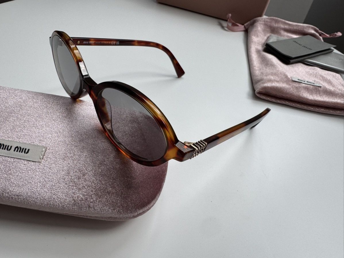 Miu Miu × Vintage NEW Miu Miu sunglasses MU 04ZS 21C40O Size ONE SIZE - 5 Thumbnail
