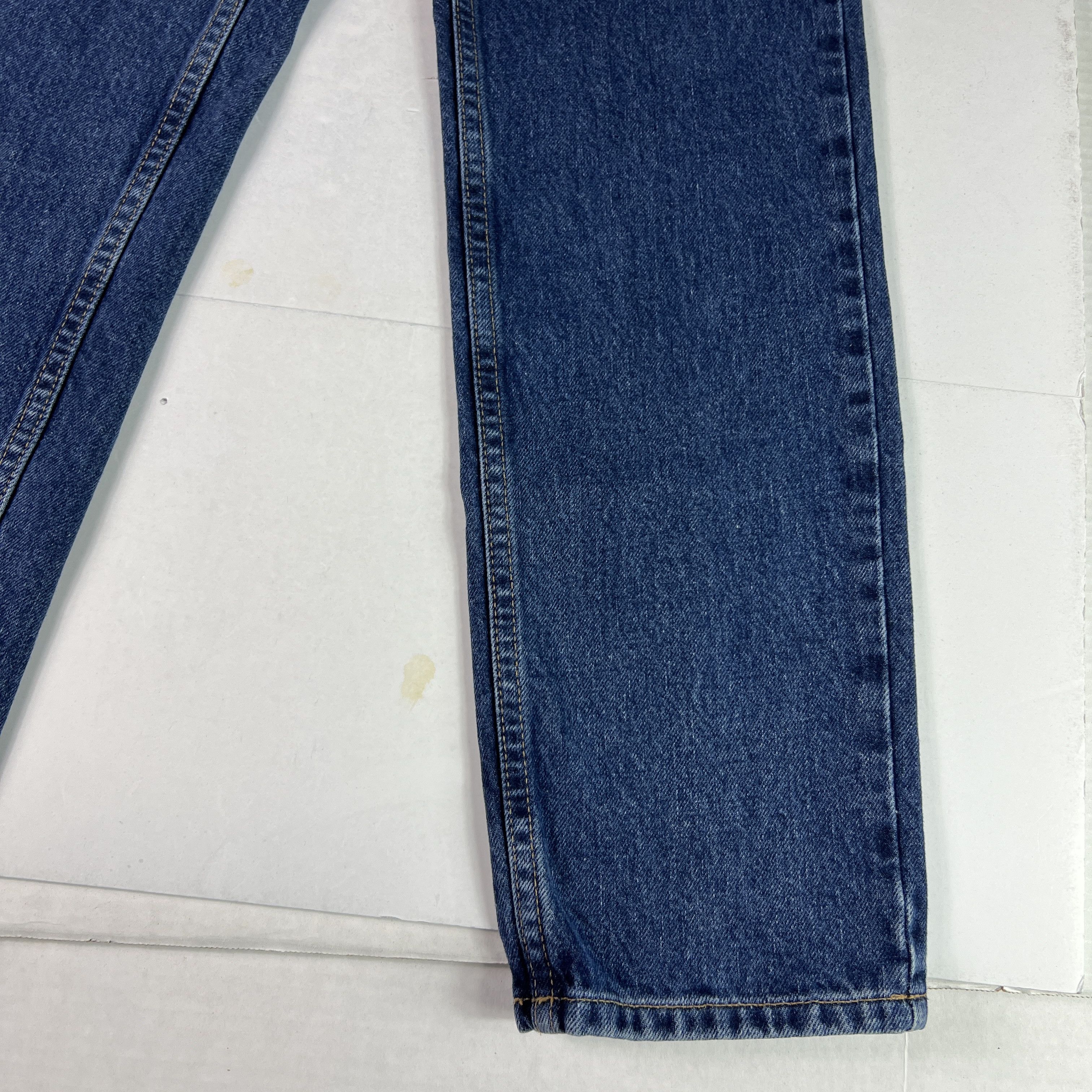 Guess VTG 90s Guess Jeans High Rise Straight Narrow Leg Blue Denim Size 30" / US 8 / IT 44 - 4 Thumbnail