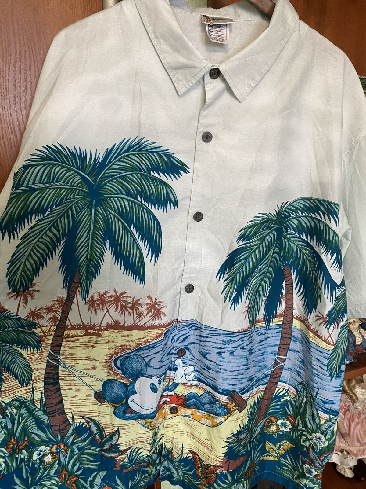 Disney Vintage Disney Mickey Mouse Hang Loose Hawaiian Shirt XXL Size US XXL / EU 58 / 5 - 5 Thumbnail