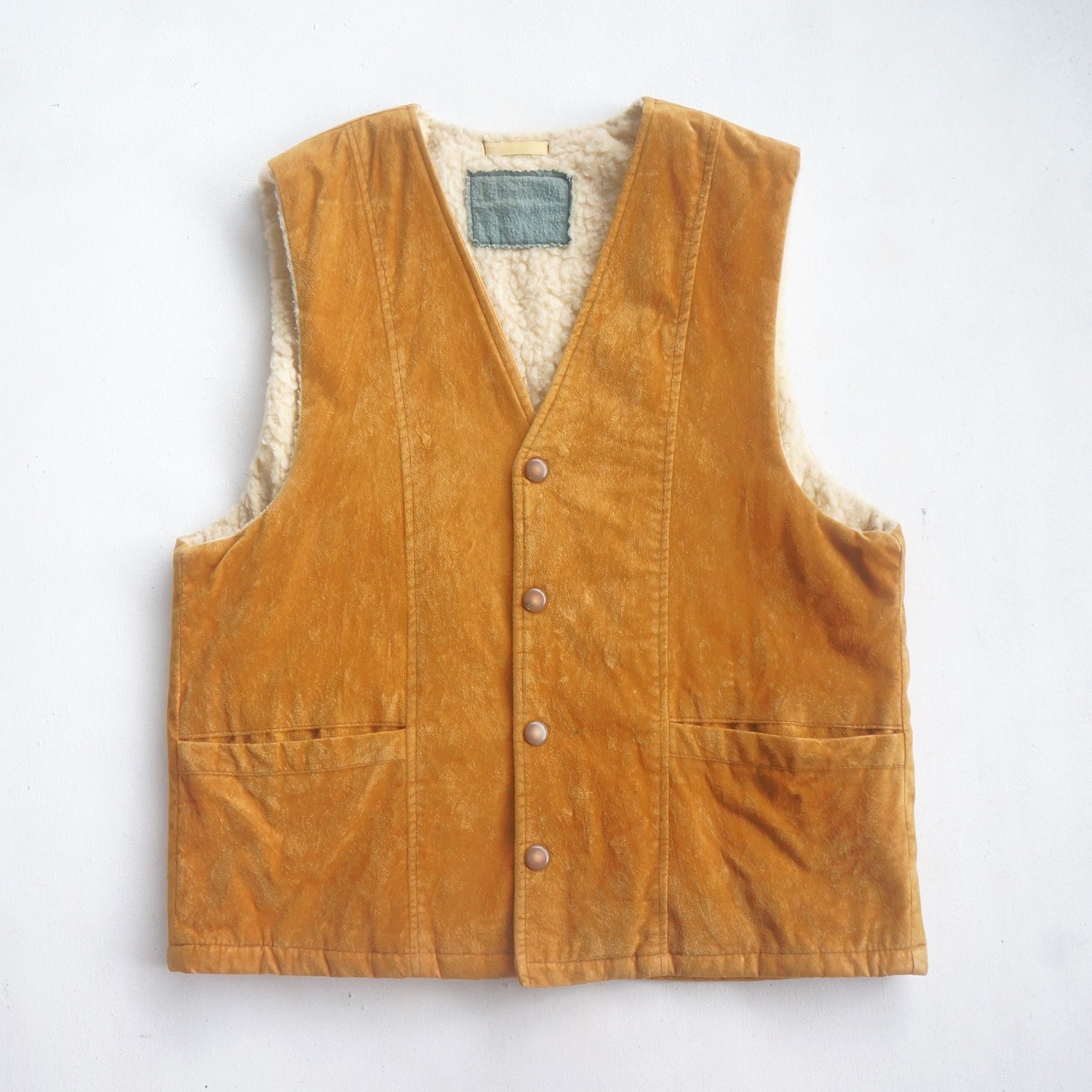 Japanese Brand Light Brown Suede Vest Sherpa Lined Size M / US 6-8 / IT 42-44 - 1 Thumbnail
