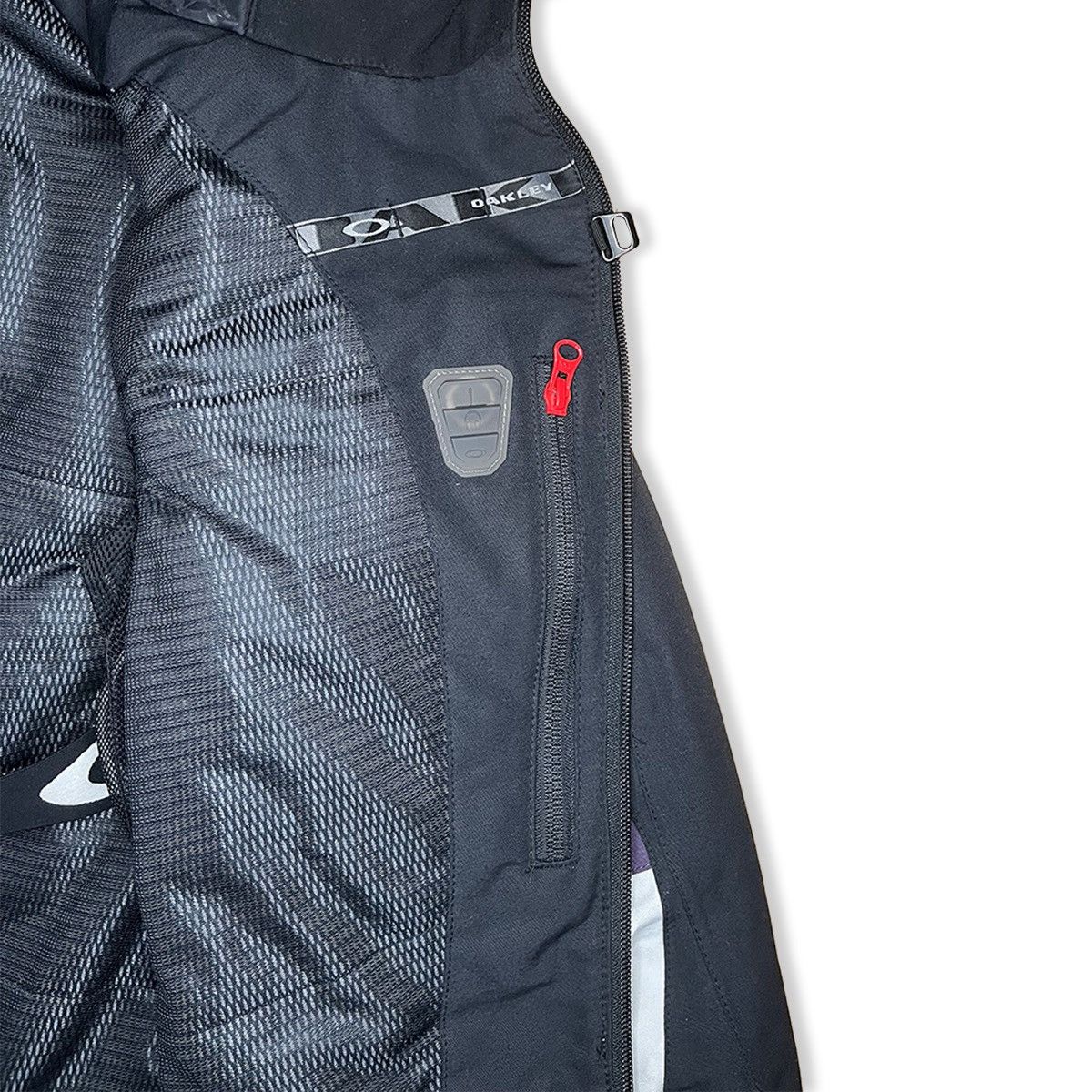 Oakley 2011 Oakley Sidewinder Highly Technical Ventilated Jacket Size US S / EU 44-46 / 1 - 12 Thumbnail