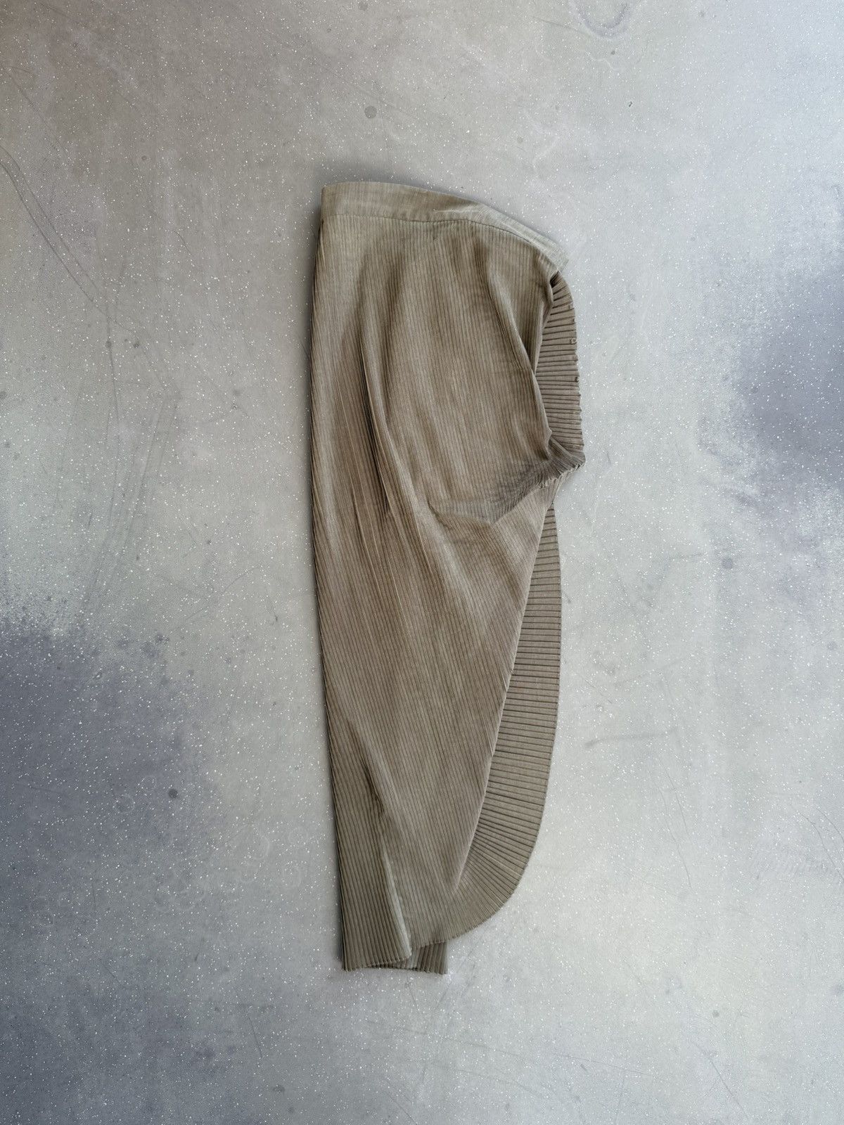 Romeo Gigli Romeo Gigli Pleated Skirt Size 28" / US 6 / IT 42 - 8 Thumbnail