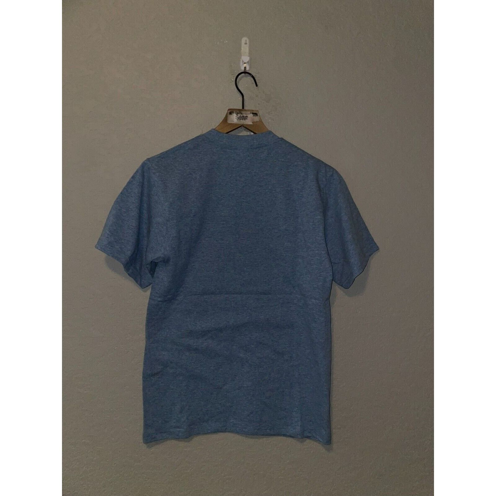 Anvil Vintage Wolf Shirt Graphic Woolrich Animal Blue Tee Small Size US S / EU 44-46 / 1 - 8 Thumbnail