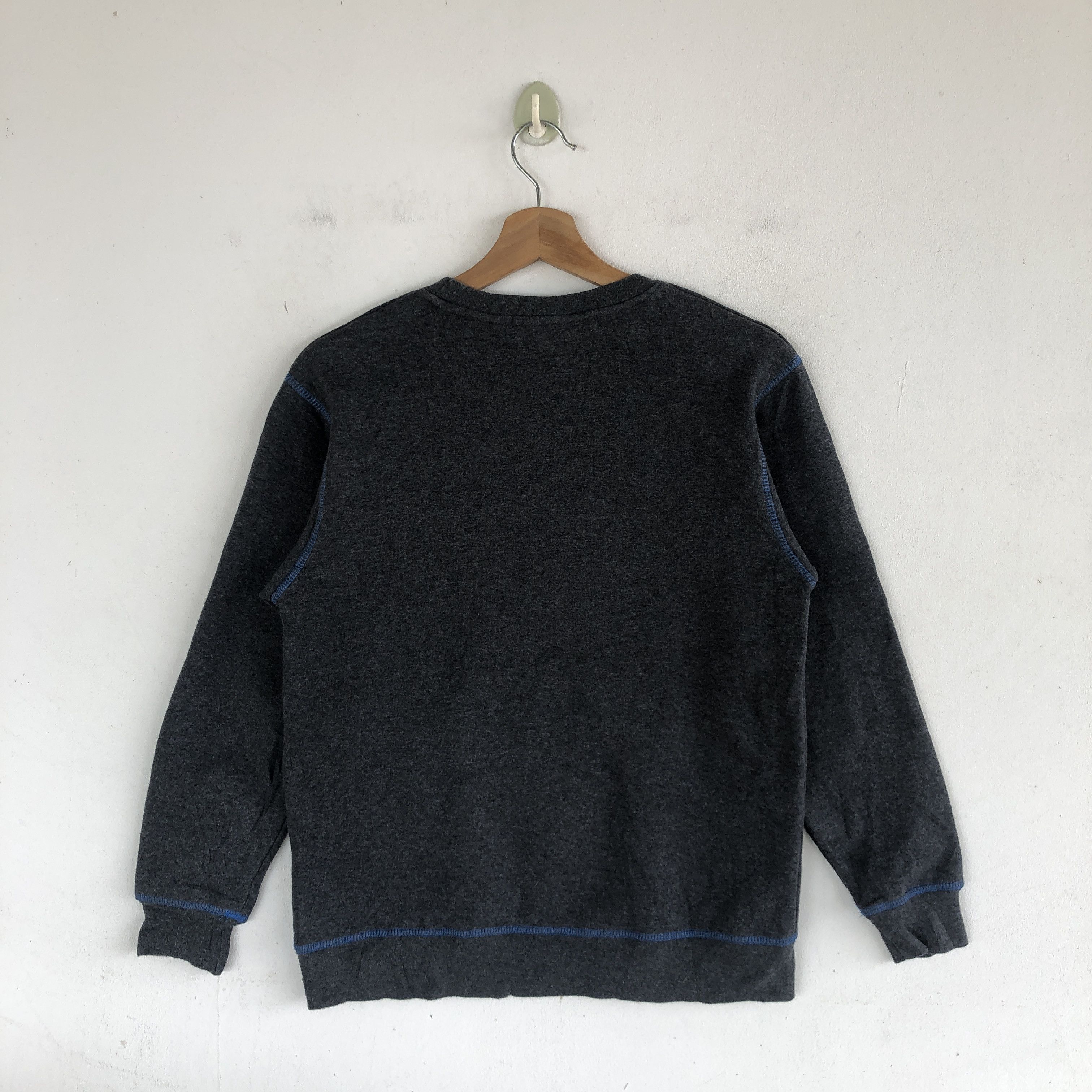 Japanese Brand × Vintage Vintage Japanese Persons Sweater Harajuku Style Sweatshirt Size S / US 4 / IT 40 - 2 Thumbnail