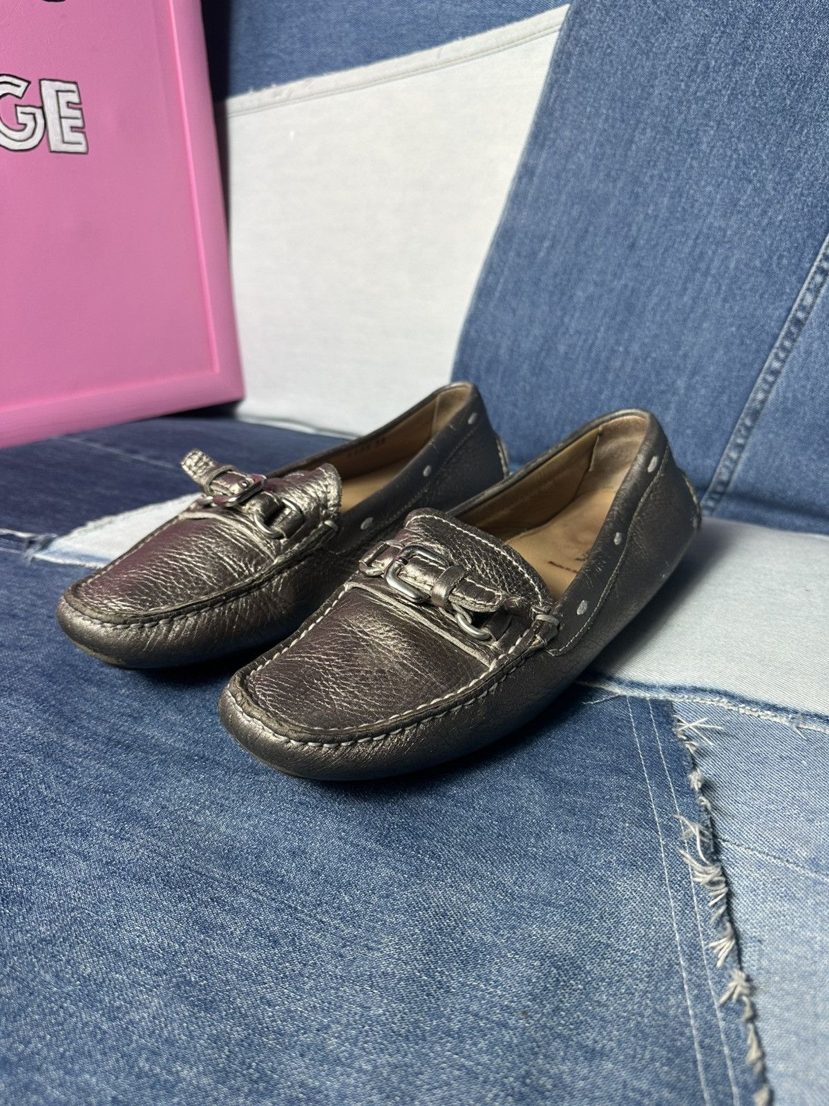 Prada Prada Leather Flats Loafers Logo Buckle Shoes Vintage Size US 8 / IT 38 - 2 Thumbnail
