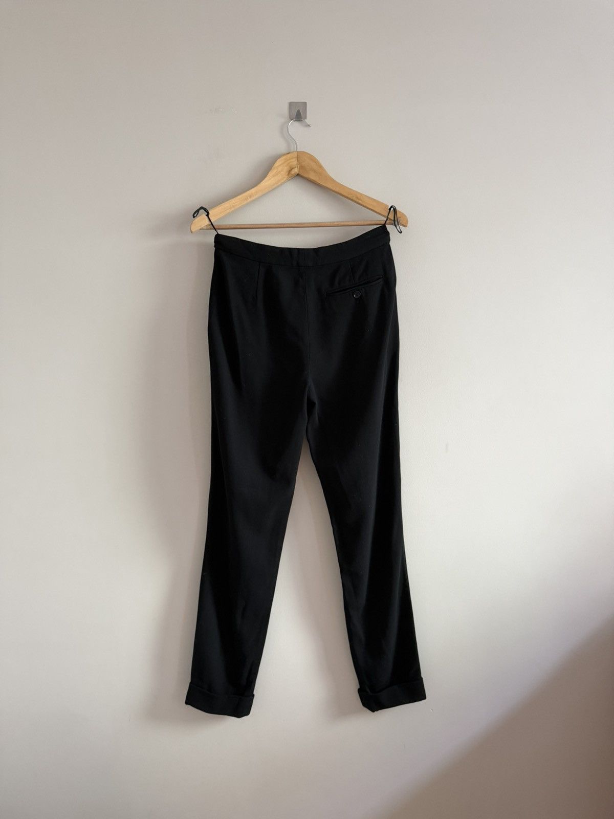 Ralph Lauren Purple Label Ralph Lauren Purple Label Black Wool Tapered Trousers Size 28" / US 6 / IT 42 - 6 Thumbnail