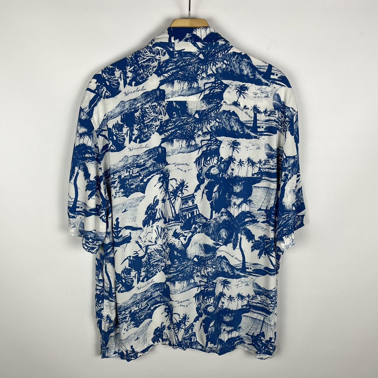 Allsaints Designer Allsaints AWA Hawaii crazy oversize shirt Size US L / EU 52-54 / 3 - 11 Thumbnail