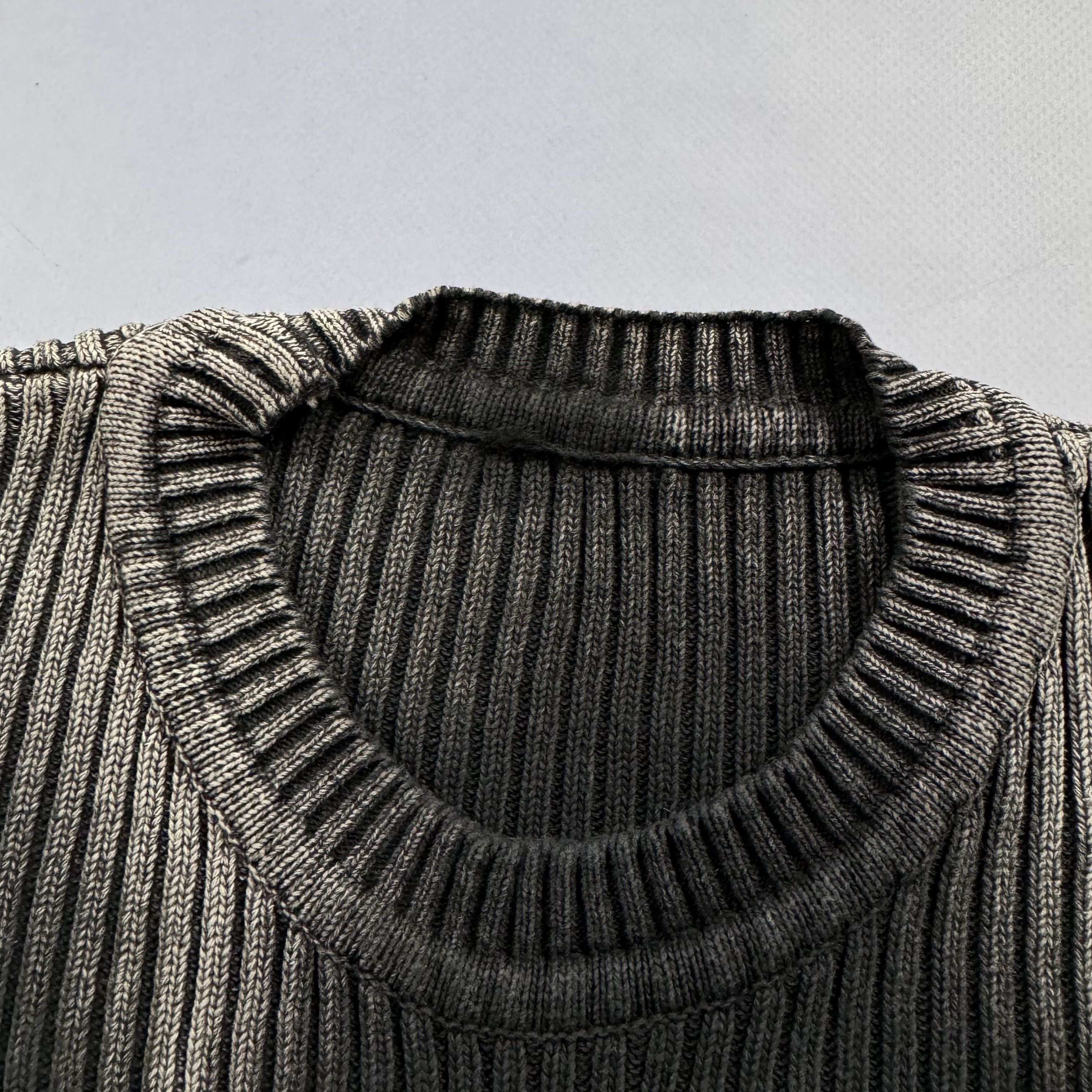 Japanese Brand VINTAGE RIBBED FADED KNIT SWEATER JUNYA WATANABE STYLE Y2K Size US L / EU 52-54 / 3 - 2 Thumbnail
