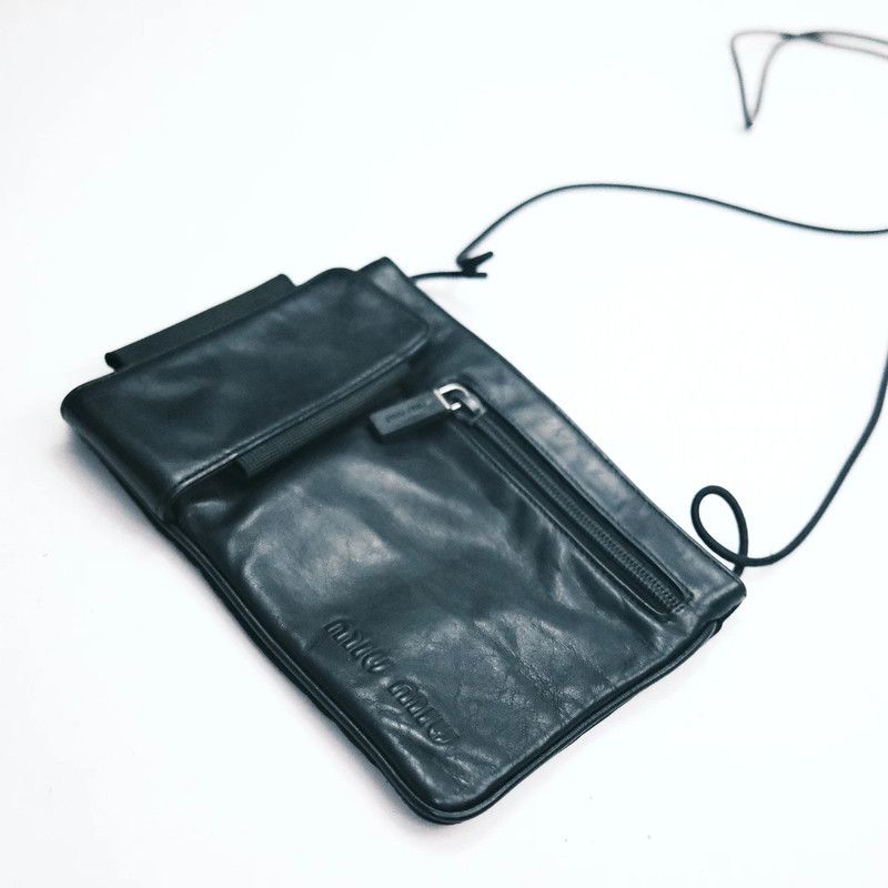 Miu Miu 1999 Miu Miu Leather Cross Body Bag in Black Size ONE SIZE - 3 Thumbnail