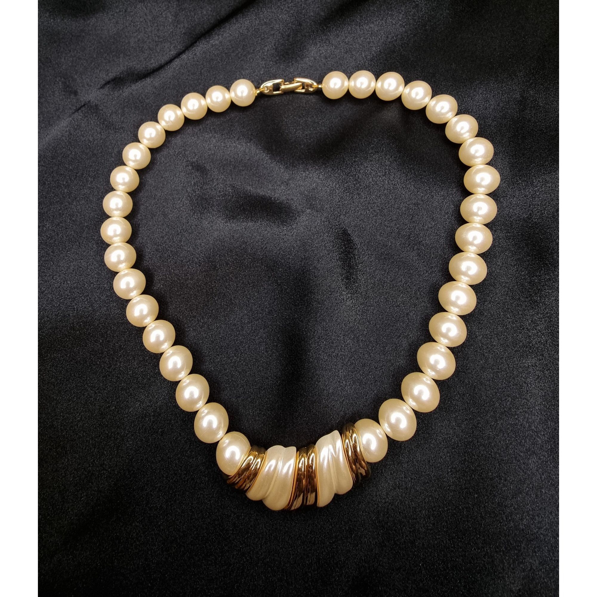 Vintage Vintage Napier Gold-Tone & Faux Pearl Necklace With Twist Ac Size ONE SIZE - 5 Thumbnail