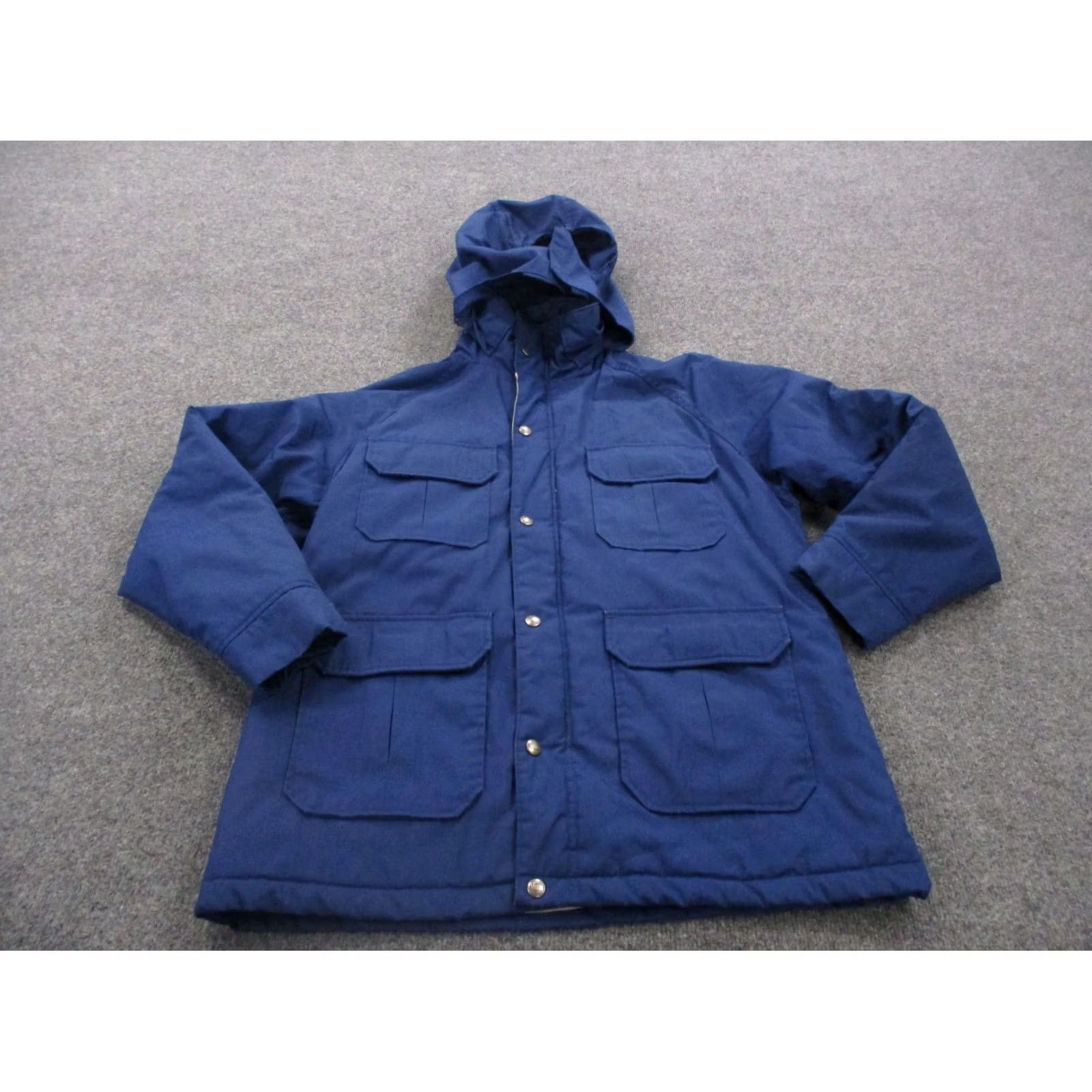 Vintage Woolrich Jacket Womens L Blue Puffer Outdoor Vintage USA Made Woolrich Jacket Womens L Blue Puffer Outdoor Vintage USA Made Size L / US 10 / IT 46 - 2 Thumbnail