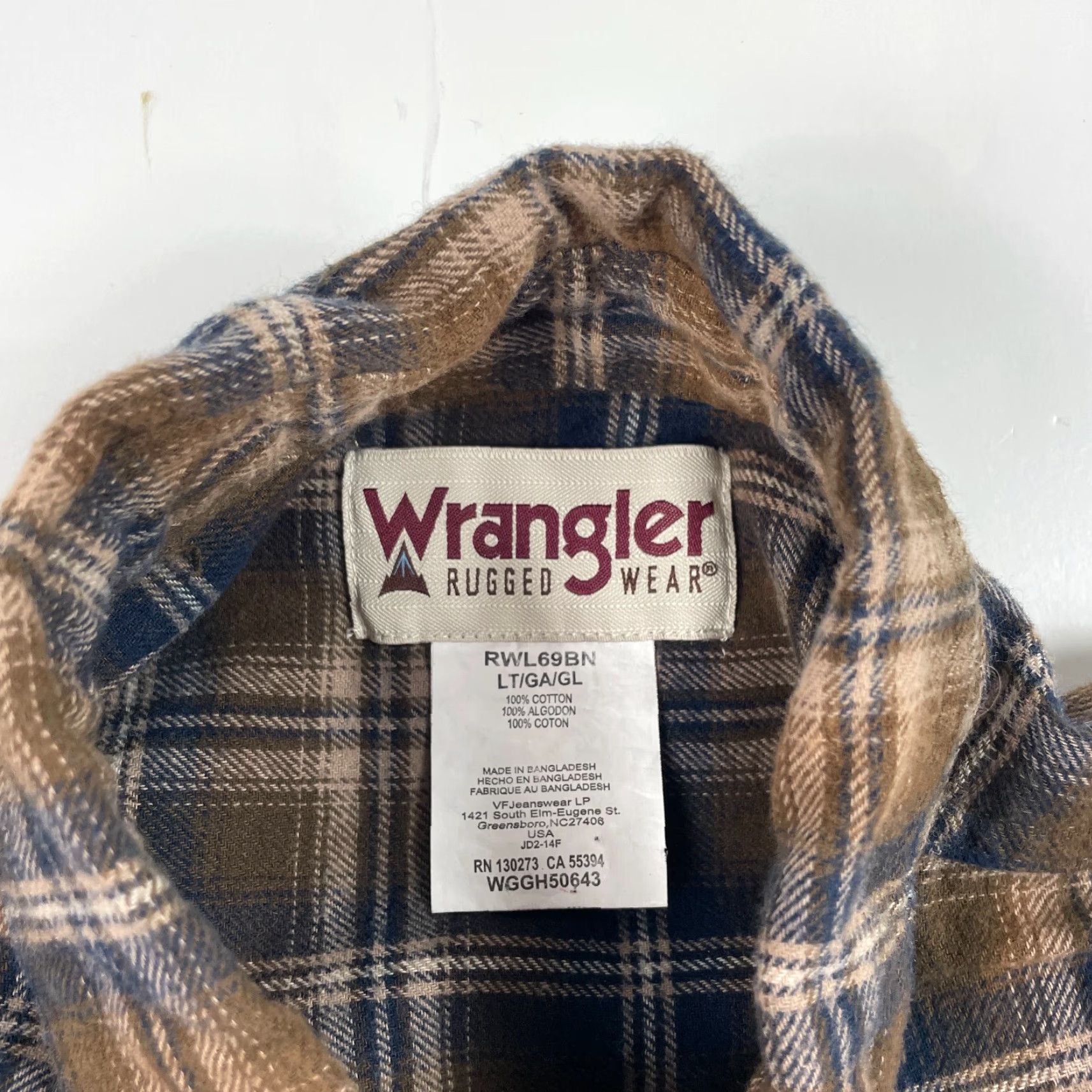 Wrangler VINTAGE Wrangler Shirt Mens Large Tall Brown Flannel Long Sleeve Button Down Work Rugged Size US L / EU 52-54 / 3 - 6 Thumbnail