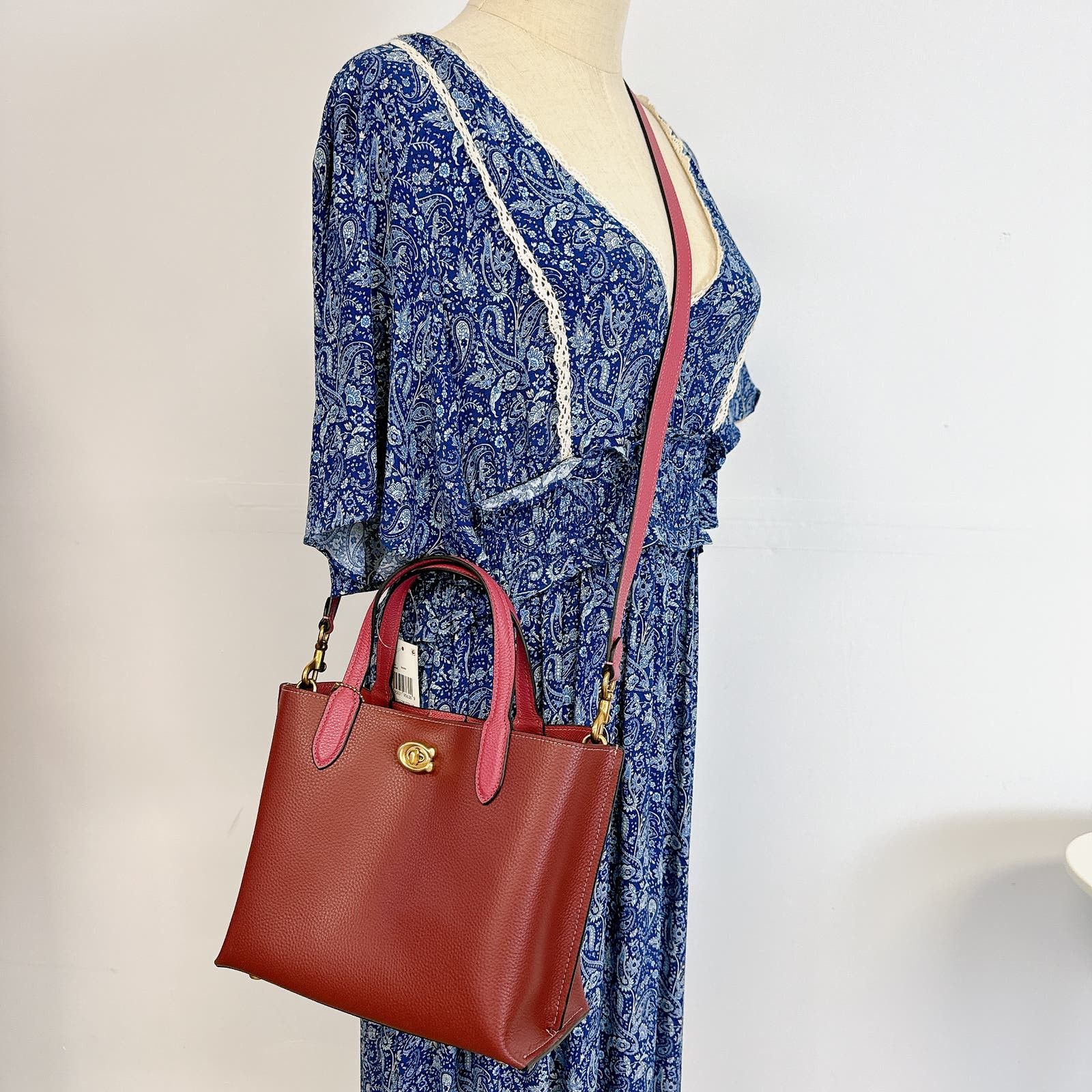 image of Coach C8561 Willow Tote Bag 24 In Colorblock In Wine in Red, Women's