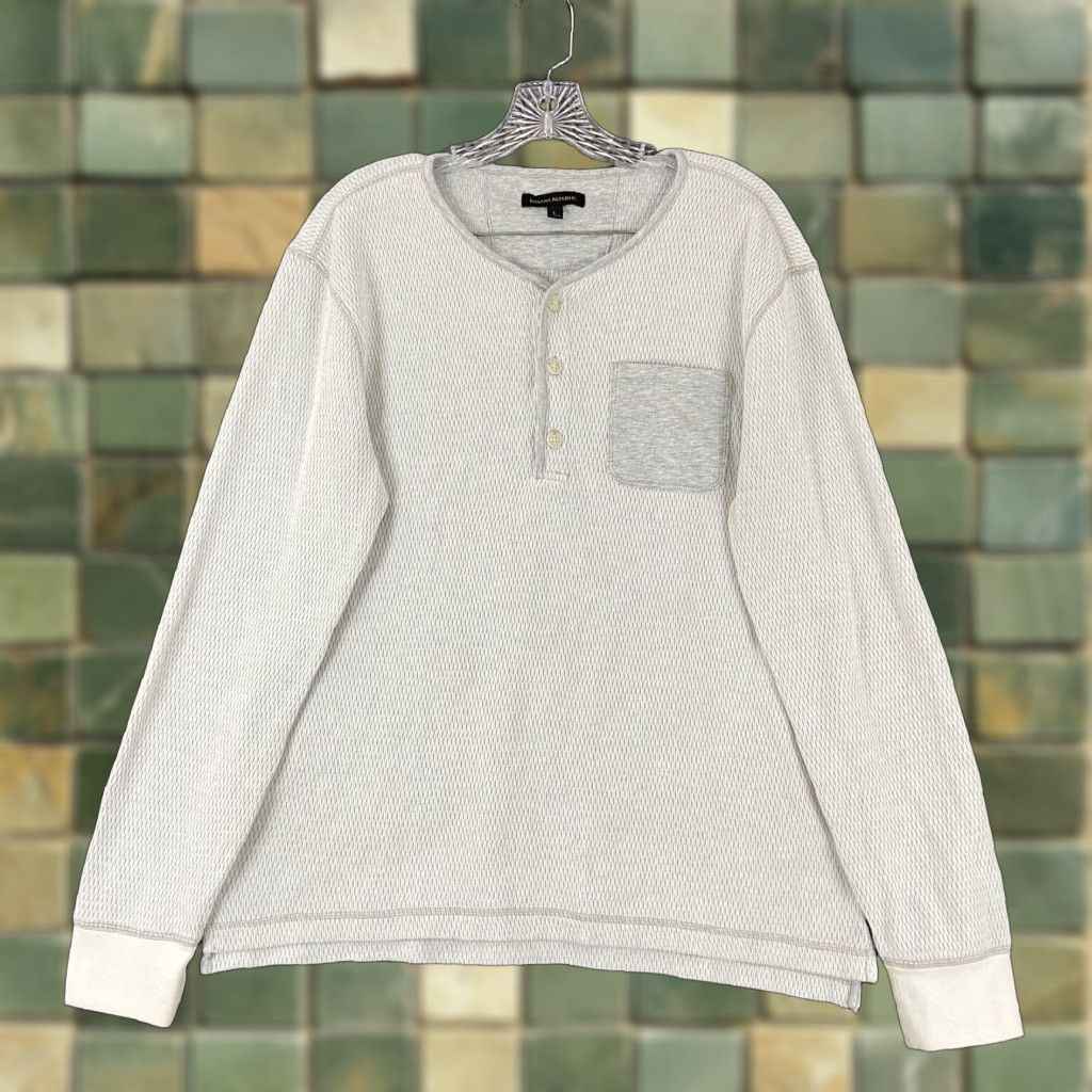 Banana Republic VINTAGE Banana Republic Shirt Men L Thermal Long Sleeve Gray 1/2 Button Up - 1/2 Button Up Shirt Men L Gray Thermal Size US L / EU 52-54 / 3 - 1 Thumbnail
