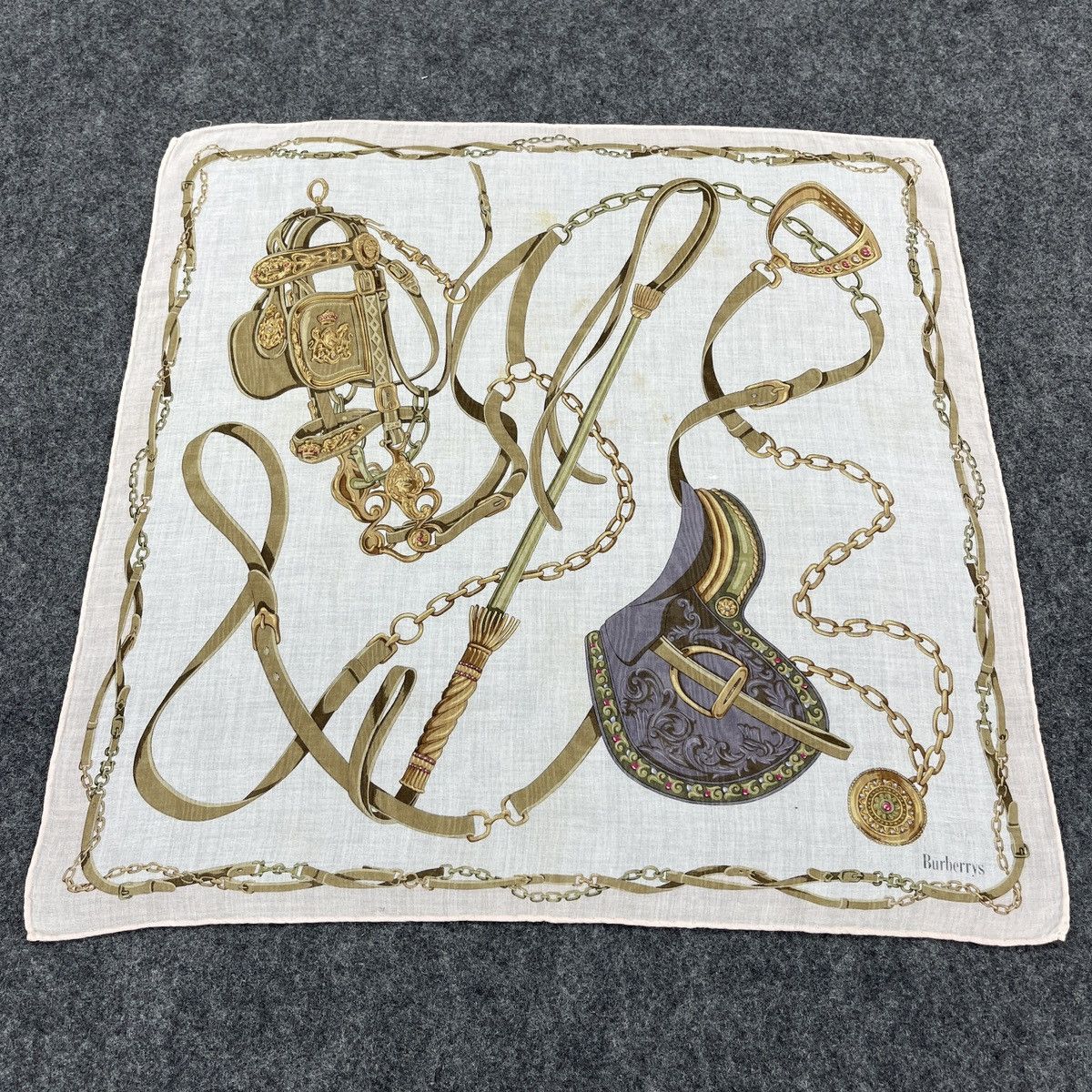 Burberry Vintage Burberrys Handkerchief / Bandana / Neckerchief B253 Size ONE SIZE - 1 Thumbnail