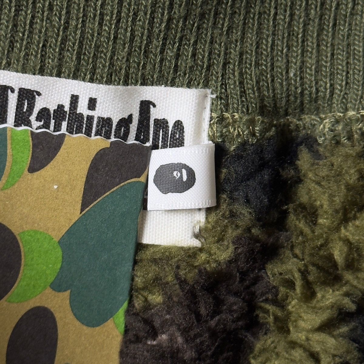Bape Bape 1st Camo Boa Pants Green 2018 Size US 34 / EU 50 - 9 Thumbnail