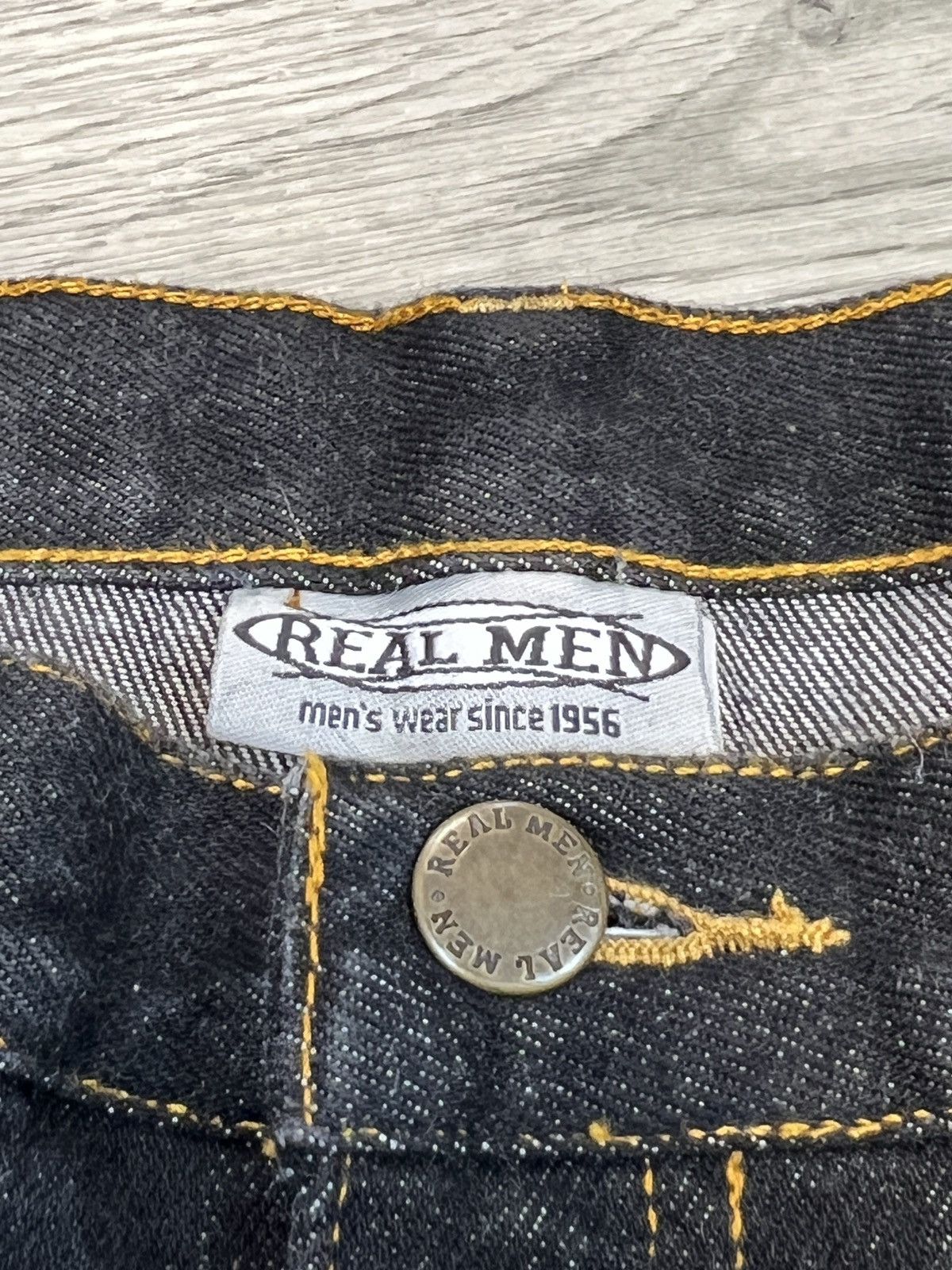 Other × Vintage REAL MEN Y2K Dark Wash Denim Shorts 42R Size US 36 / EU 52 - 2 Thumbnail