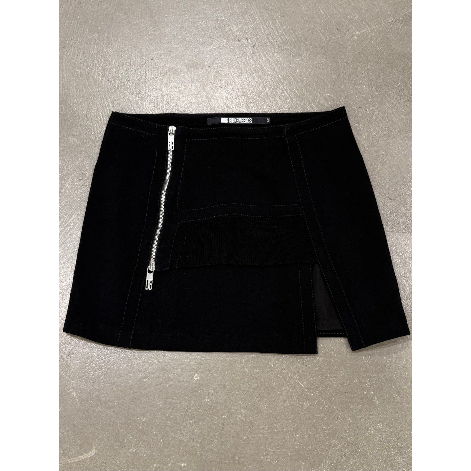 Dirk Bikkembergs 1990s Dirk Bikkembergs zipper mini skirt Size 28" / US 6 / IT 42 - 1 Thumbnail