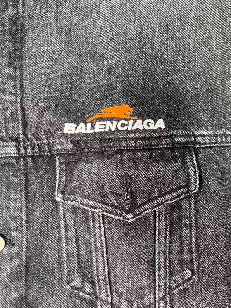 Balenciaga Balenciaga Oversized Denim Logo Jacket Size US XS / EU 42 / 0 - 3 Thumbnail