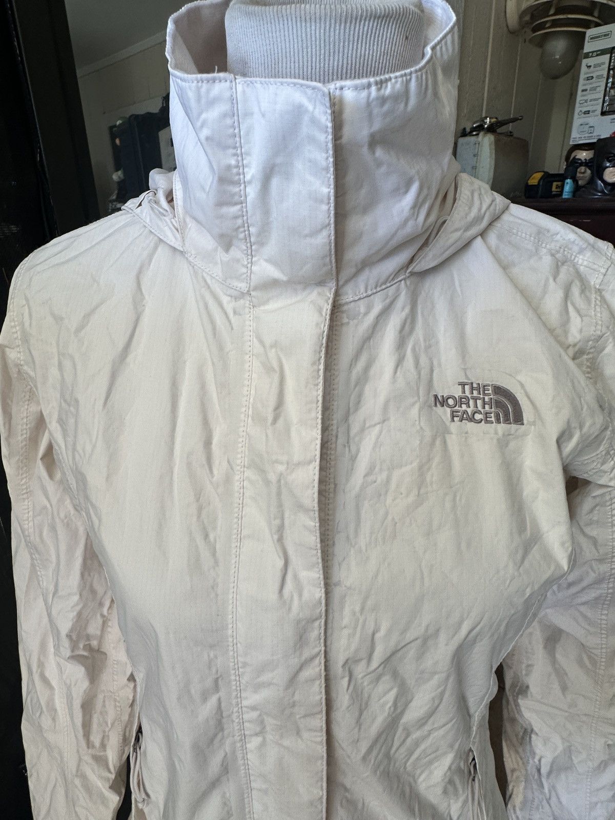 The North Face The North Face Hoodie Jacket Women's Small Hyvent Off White Size S / US 4 / IT 40 - 3 Thumbnail