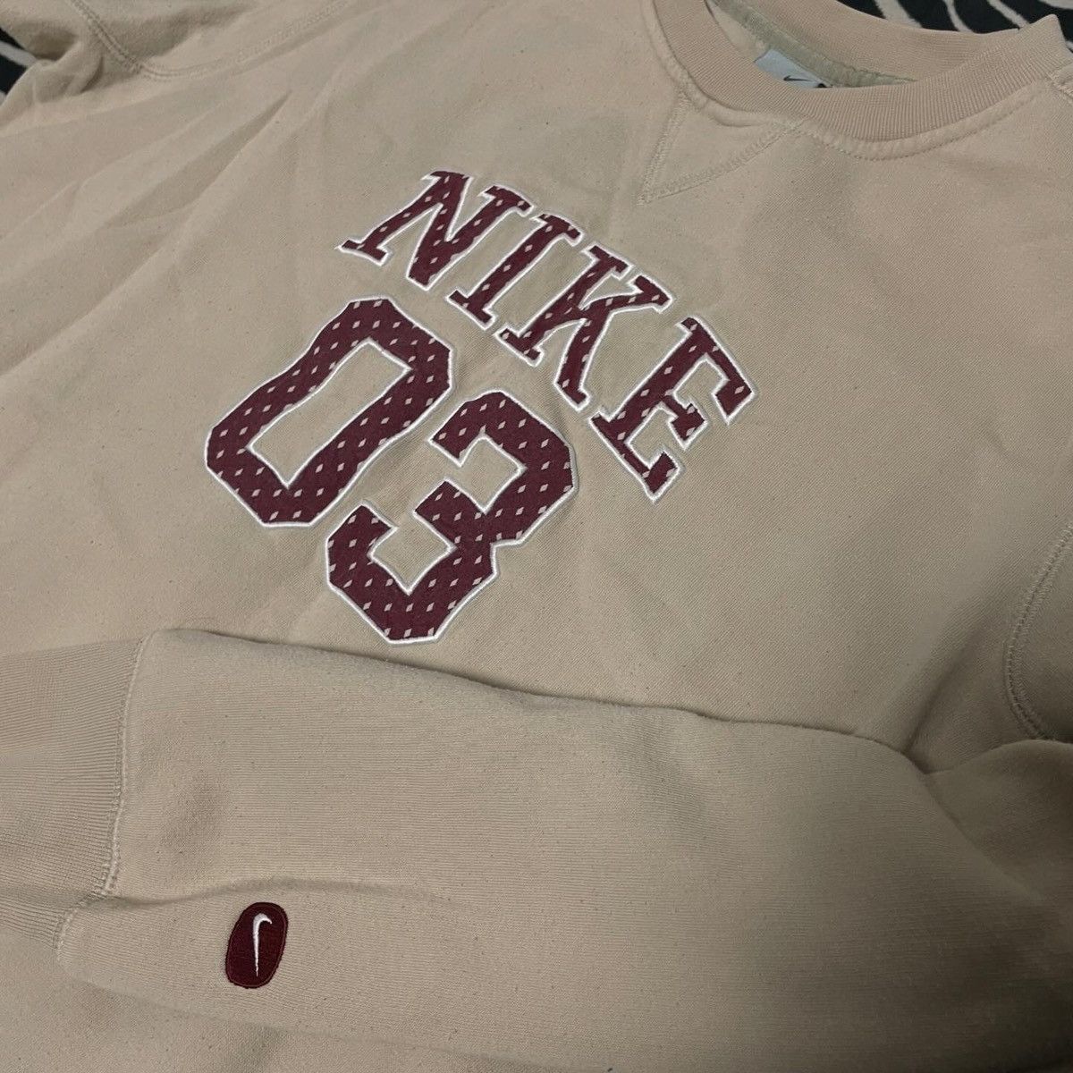 Nike × Vintage Vintage 90s Nike Crewneck Sweatshirt Big Logo Y2K Size US S / EU 44-46 / 1 - 4 Thumbnail