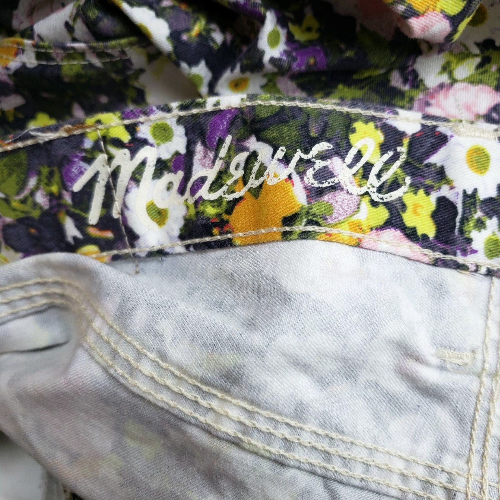 Madewell Madewell Jeans Womens Ankle Jeans 30 Mid Rise Multicolor Floral Skinny Denim Shirt? Size 30" / US 8 / IT 44 - 6 Thumbnail