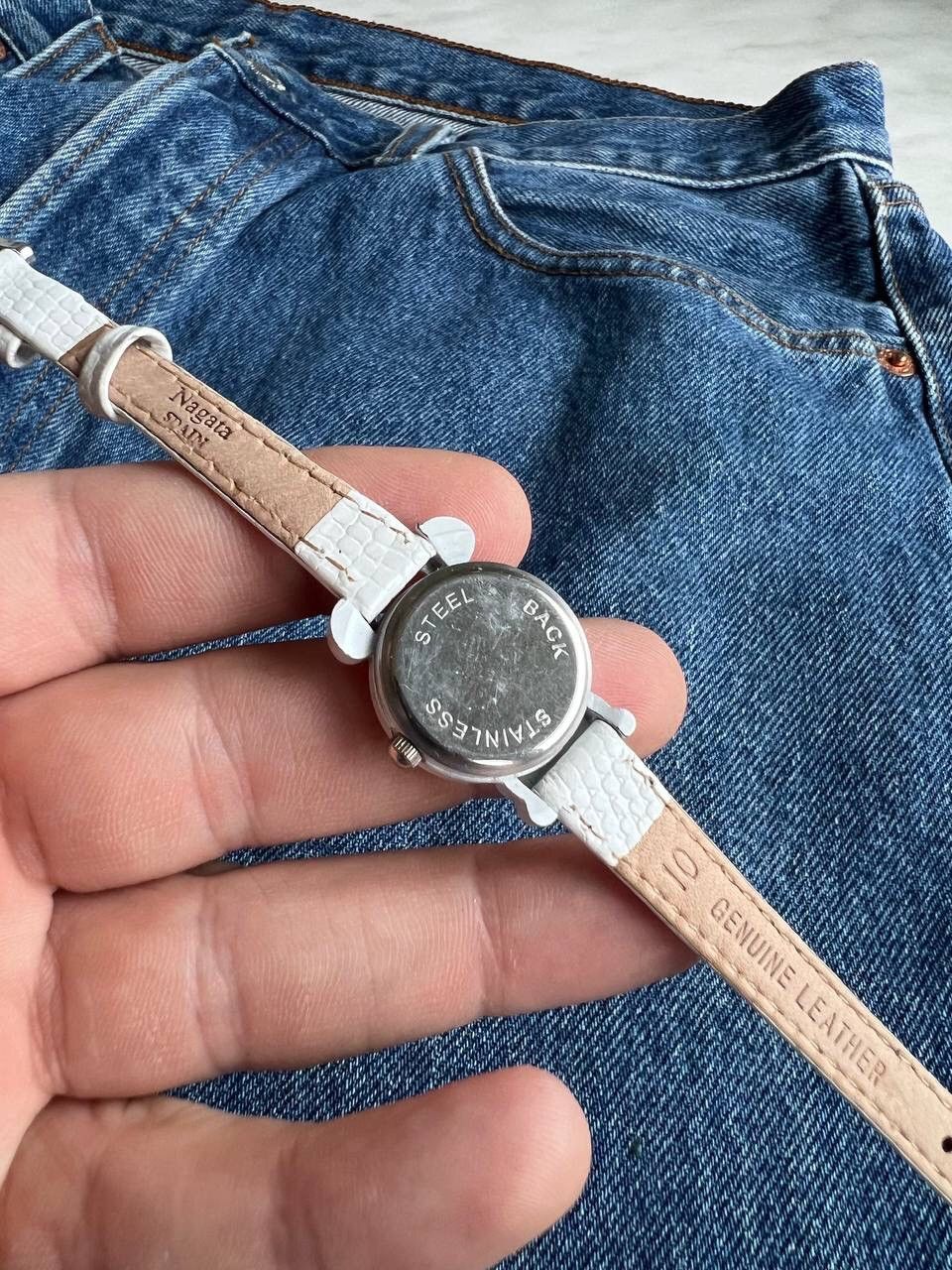 Japanese Brand × Vintage Vintage Japanese style Hello Kitty Watch Futuristic White Size ONE SIZE - 7 Thumbnail