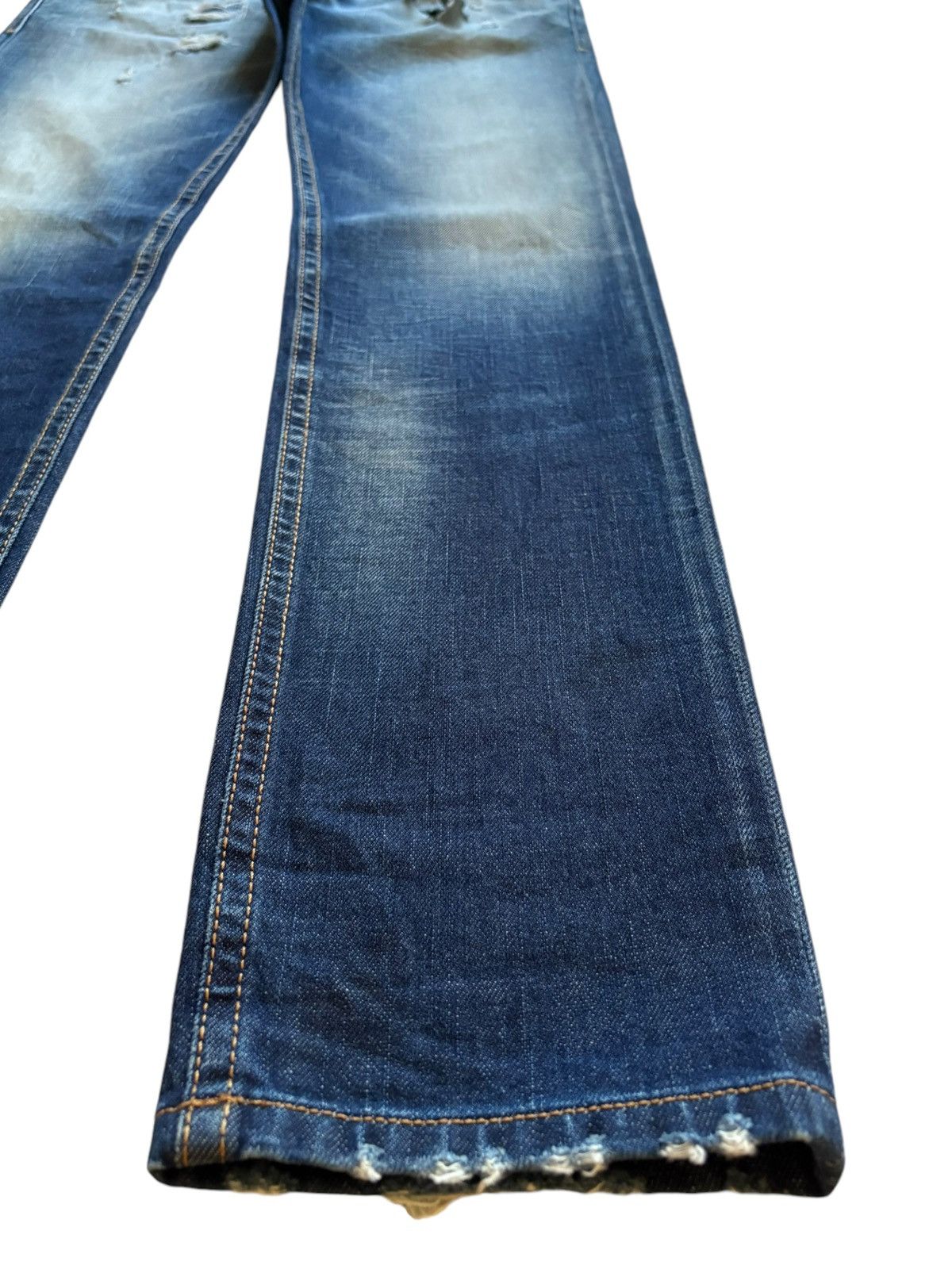 Diesel × Diesel Black Gold Vintage Italy Diesel Thommer Faded Rusty Wash Distress Jeans Size US 32 / EU 48 - 7 Thumbnail