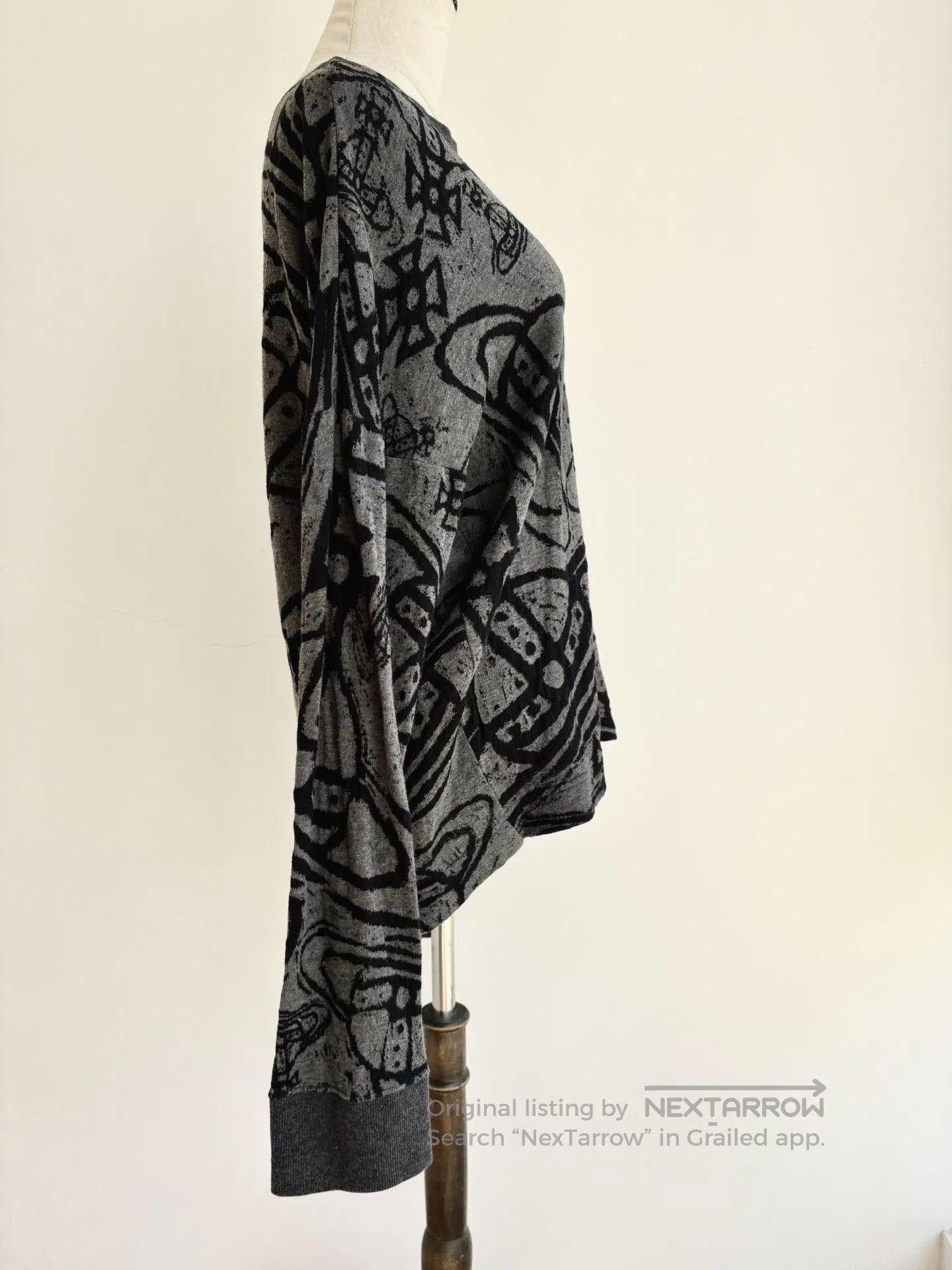 Vivienne Westwood Vivienne Westwood Saturn Print Knit Top. Size M / US 6-8 / IT 42-44 - 4 Thumbnail