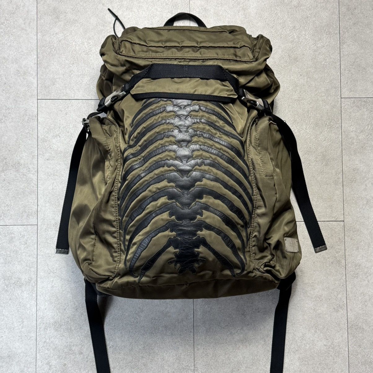 Undercover Undercover A/W13 Anatomicouture Ribcage Skeleton Backpack ...