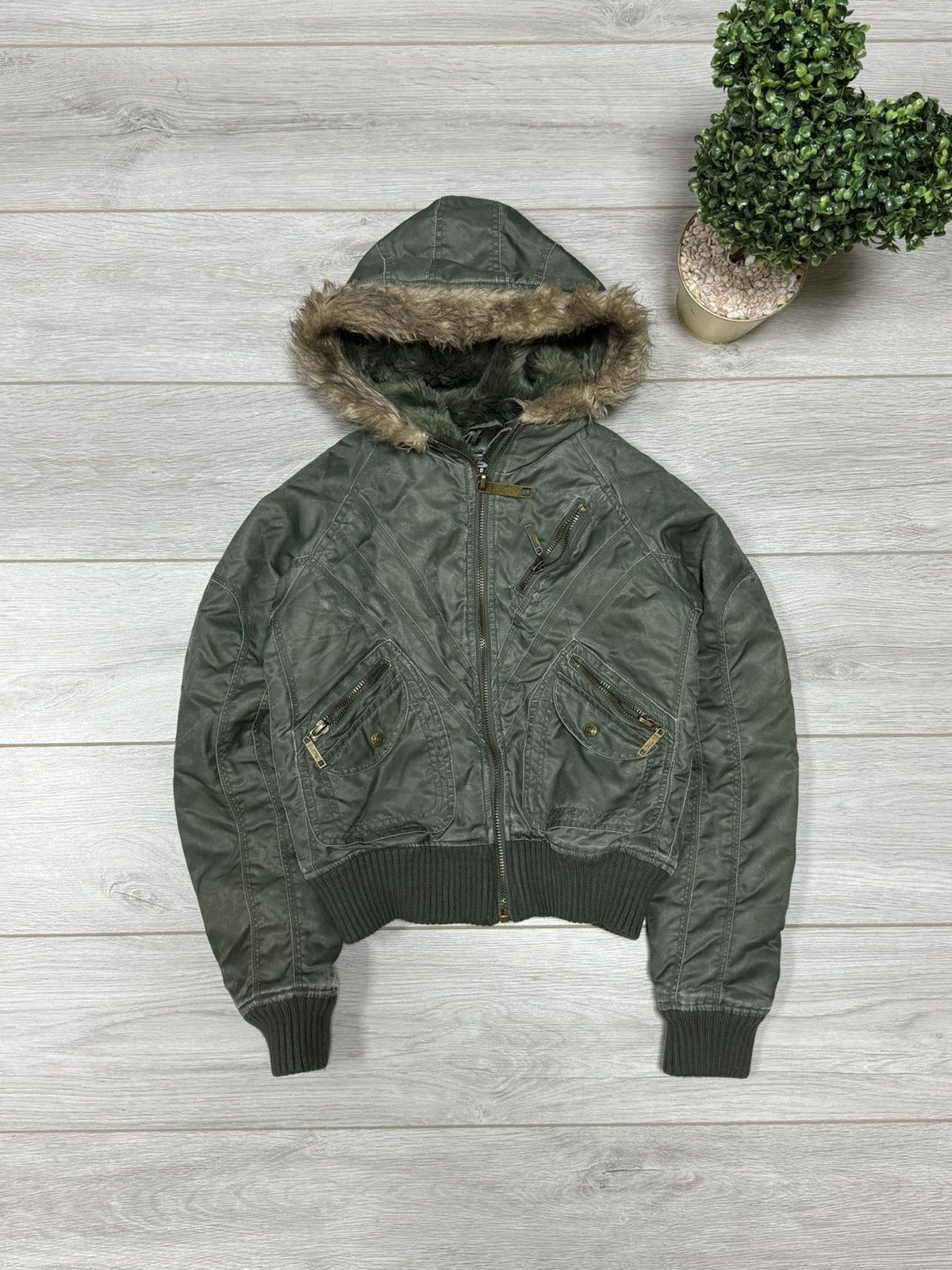 Vintage Alaska bomber jacket zip fur vintage avant garde Size S / US 4 / IT 40 - 1 Thumbnail