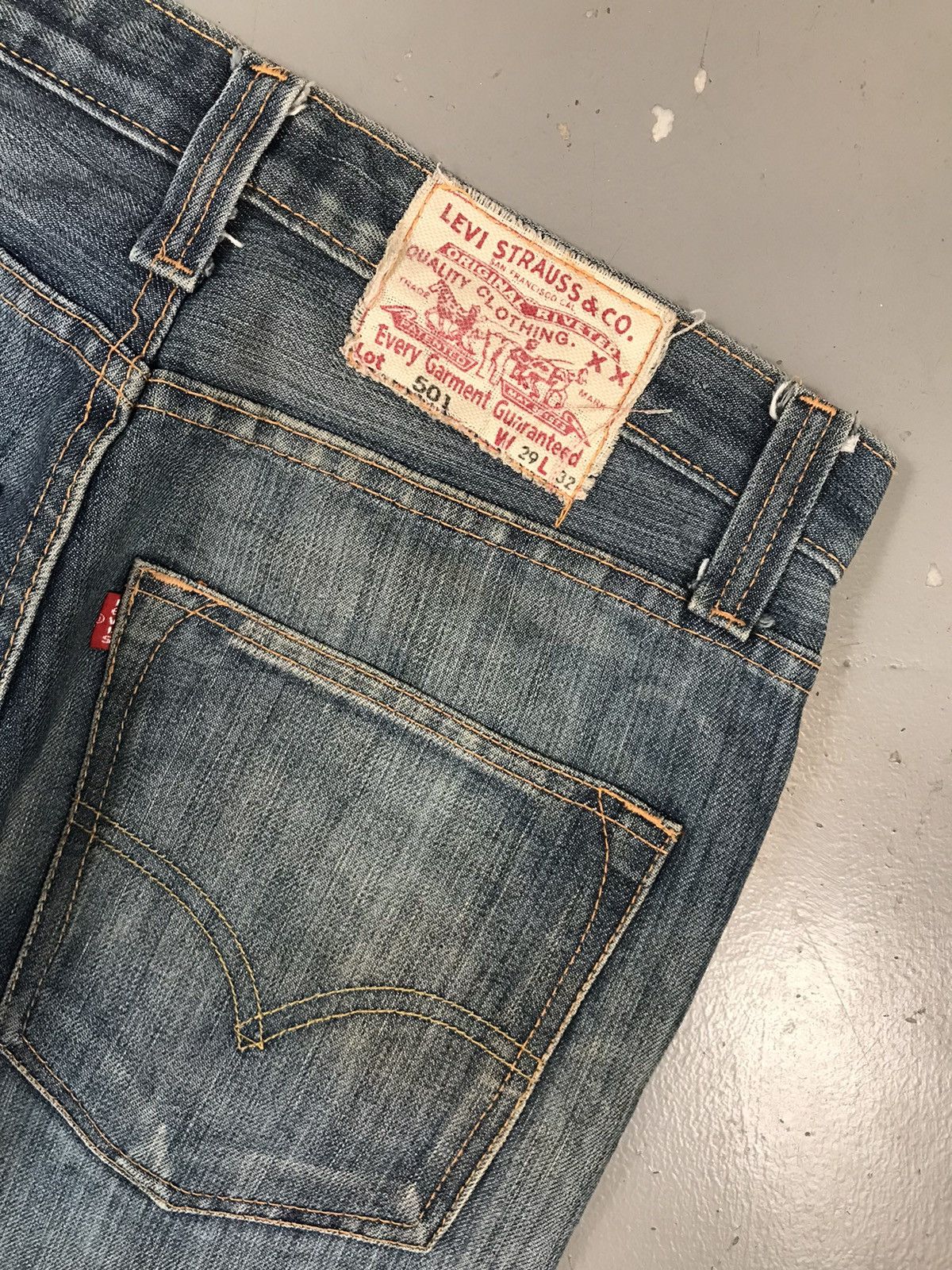 Levi's × Vintage Vintage Levi’s Strauss & co. Red tab 501 denim Size US 30 / EU 46 - 11 Thumbnail