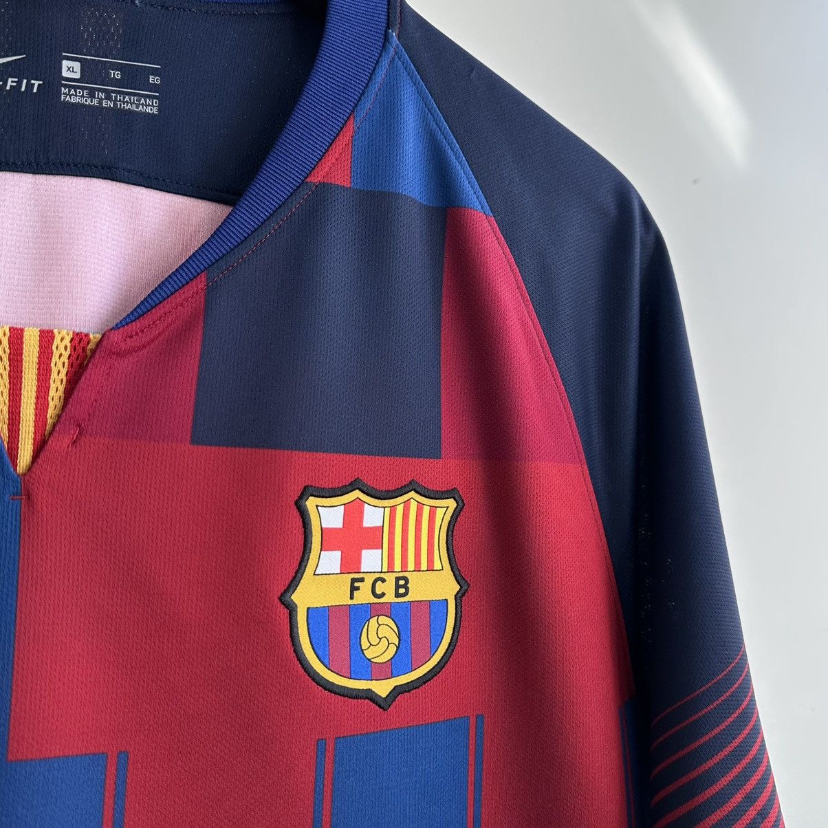 Nike Nike FC Barcelona 20th Anniversary 2018 Soccer Jersey Shirt Size US XL / EU 56 / 4 - 4 Thumbnail