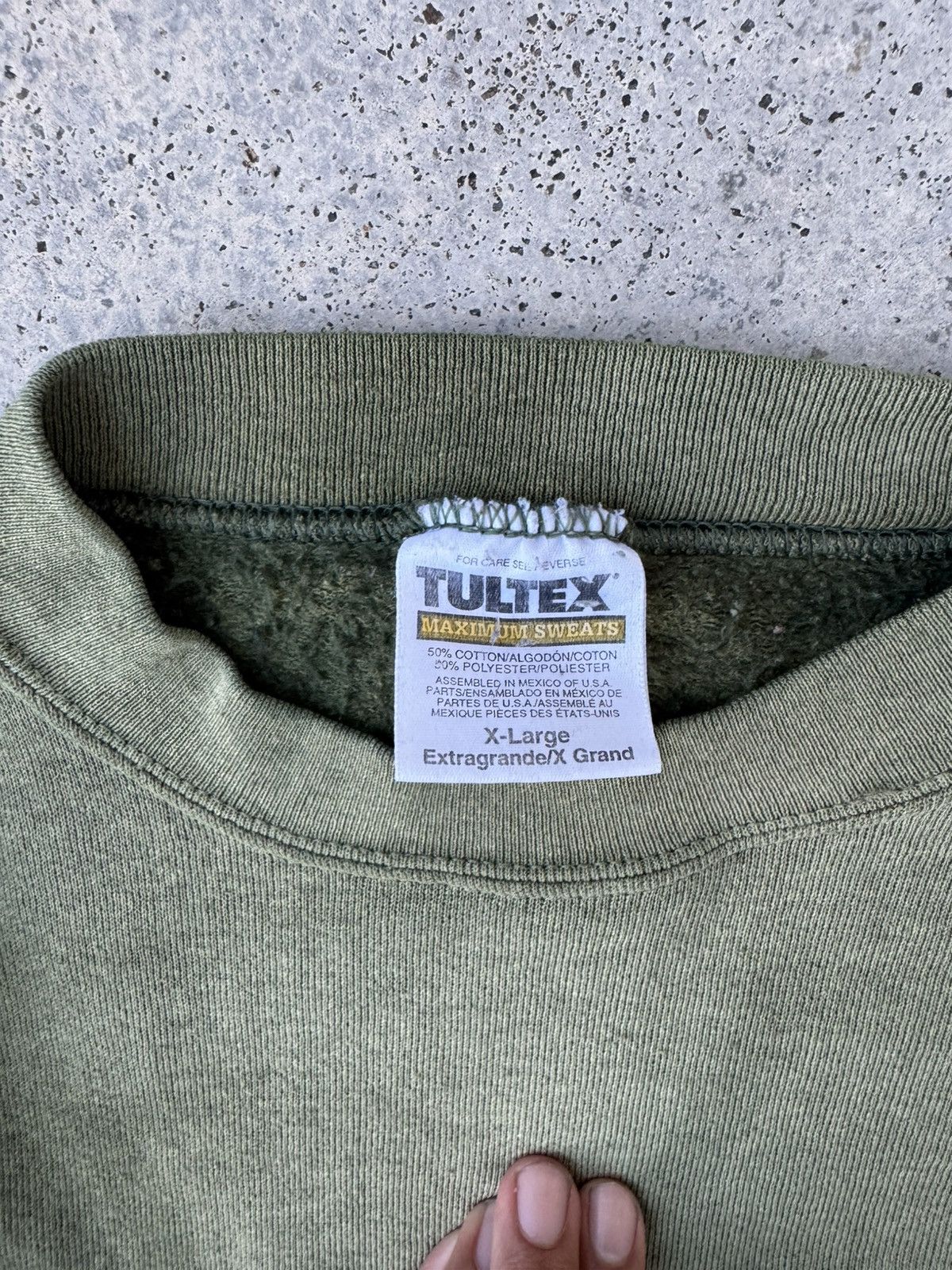 Vintage Distressed Vintage Y2K Sun Faded Crewneck Size US L / EU 52-54 / 3 - 5 Thumbnail