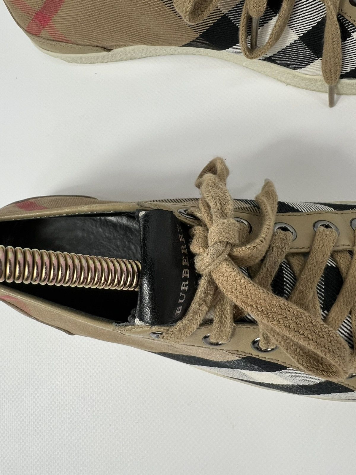 Burberry Vintage luxury Burberry Nova Check Sneaker Shoes Size 40 Size US 10 / IT 40 - 7 Thumbnail