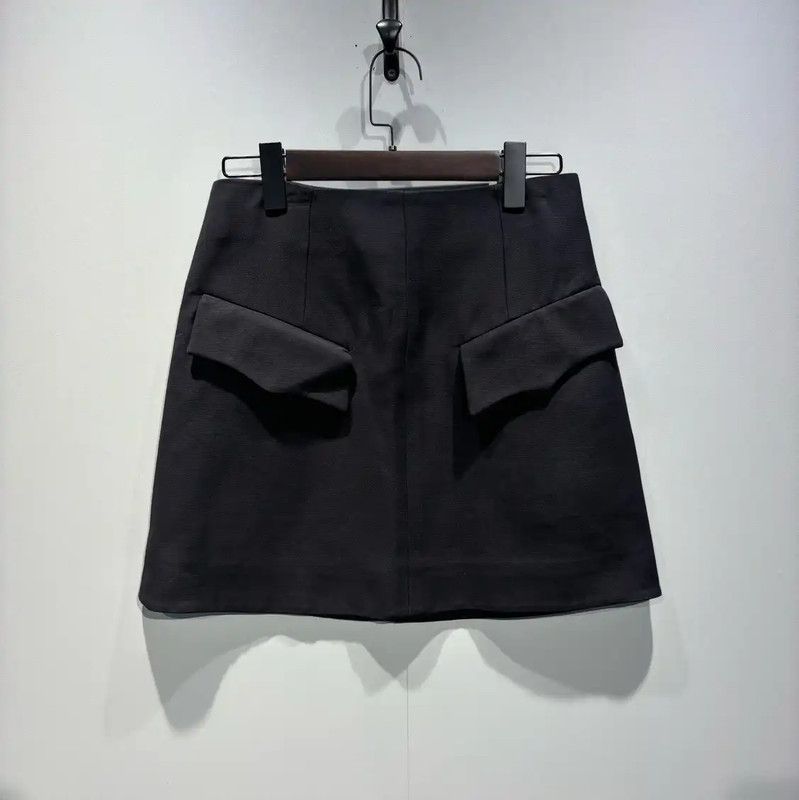Louis Vuitton Louis Vuitton Black Cotton Women's Shorts 0089 Size 23" - 1 Thumbnail