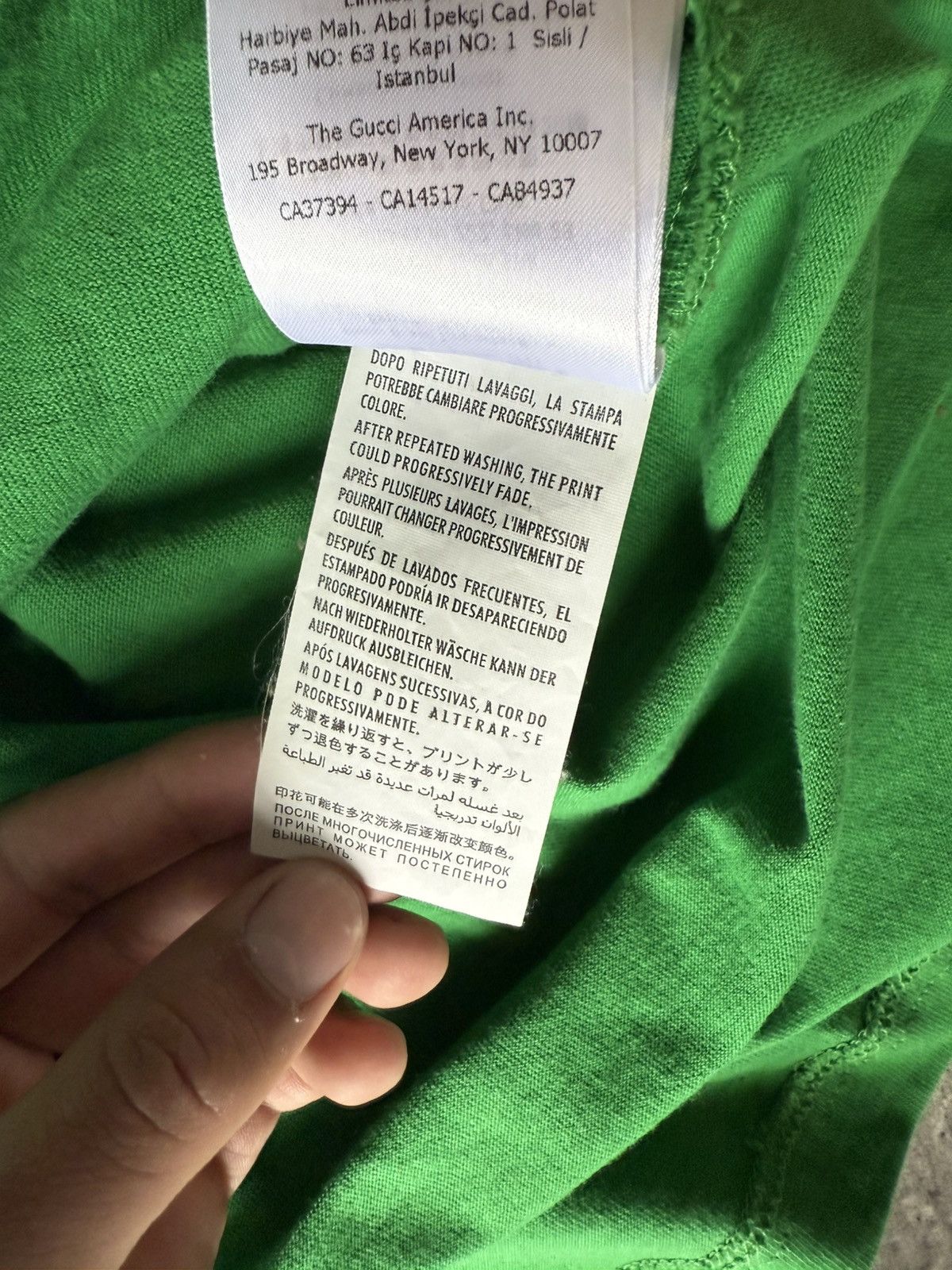 Gucci GUCCI TO HUG A SNAKE GREEN TEE SIZE L Size US L / EU 52-54 / 3 - 9 Thumbnail