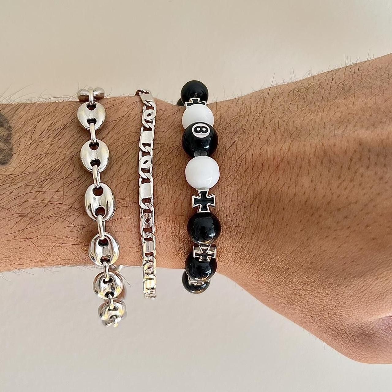 Other y2k style 8ball beaded black and white cross bracelet Size ONE SIZE - 5 Thumbnail