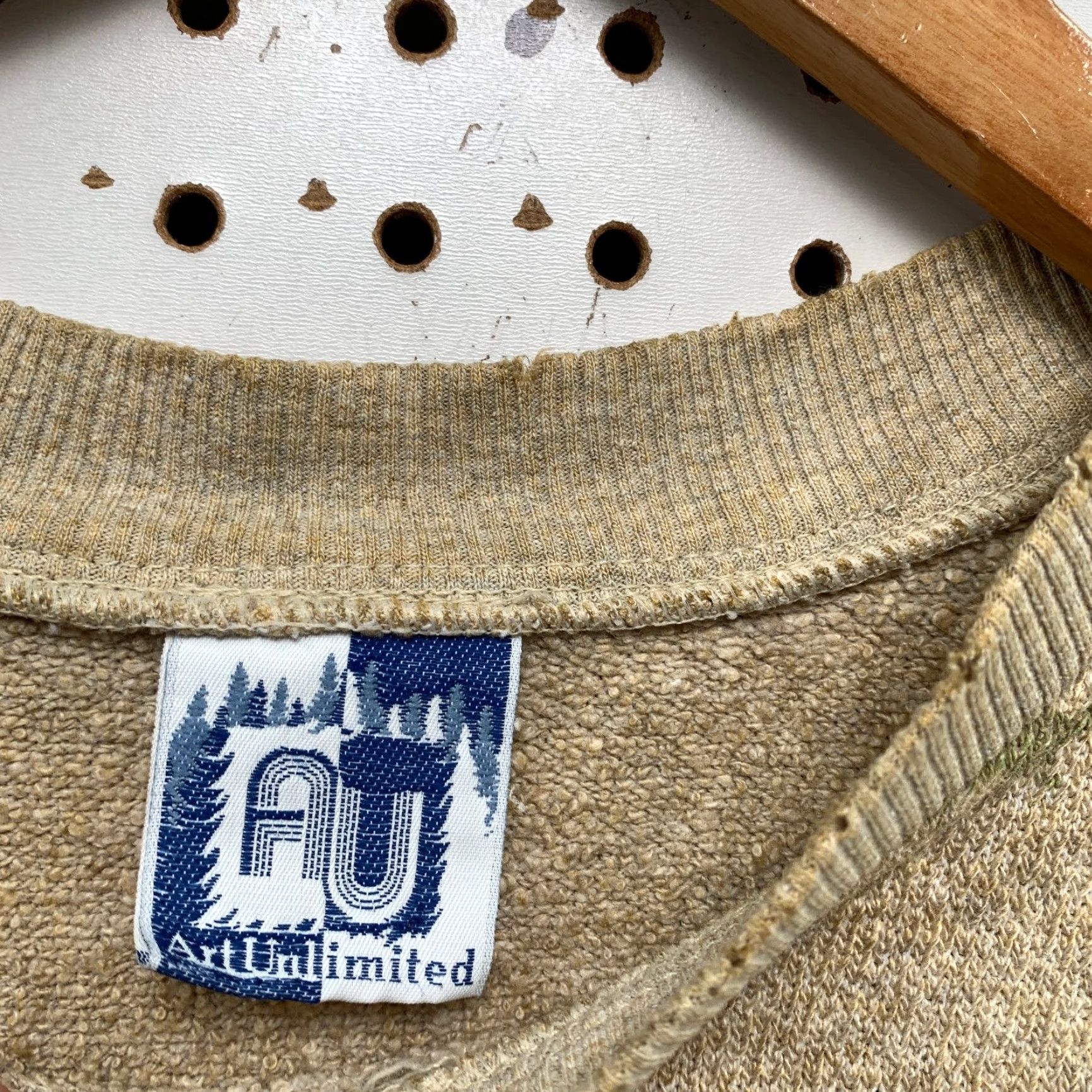 Vintage VINTAGE Art Unlimited Sweatshirt Mens 2XL Beige Verde Valley Eagle Nature USA Shirt Mens 2XL Beige Nature USA Vintage Art Unlimited Sweatshirt Size US XXL / EU 58 / 5 - 6 Thumbnail