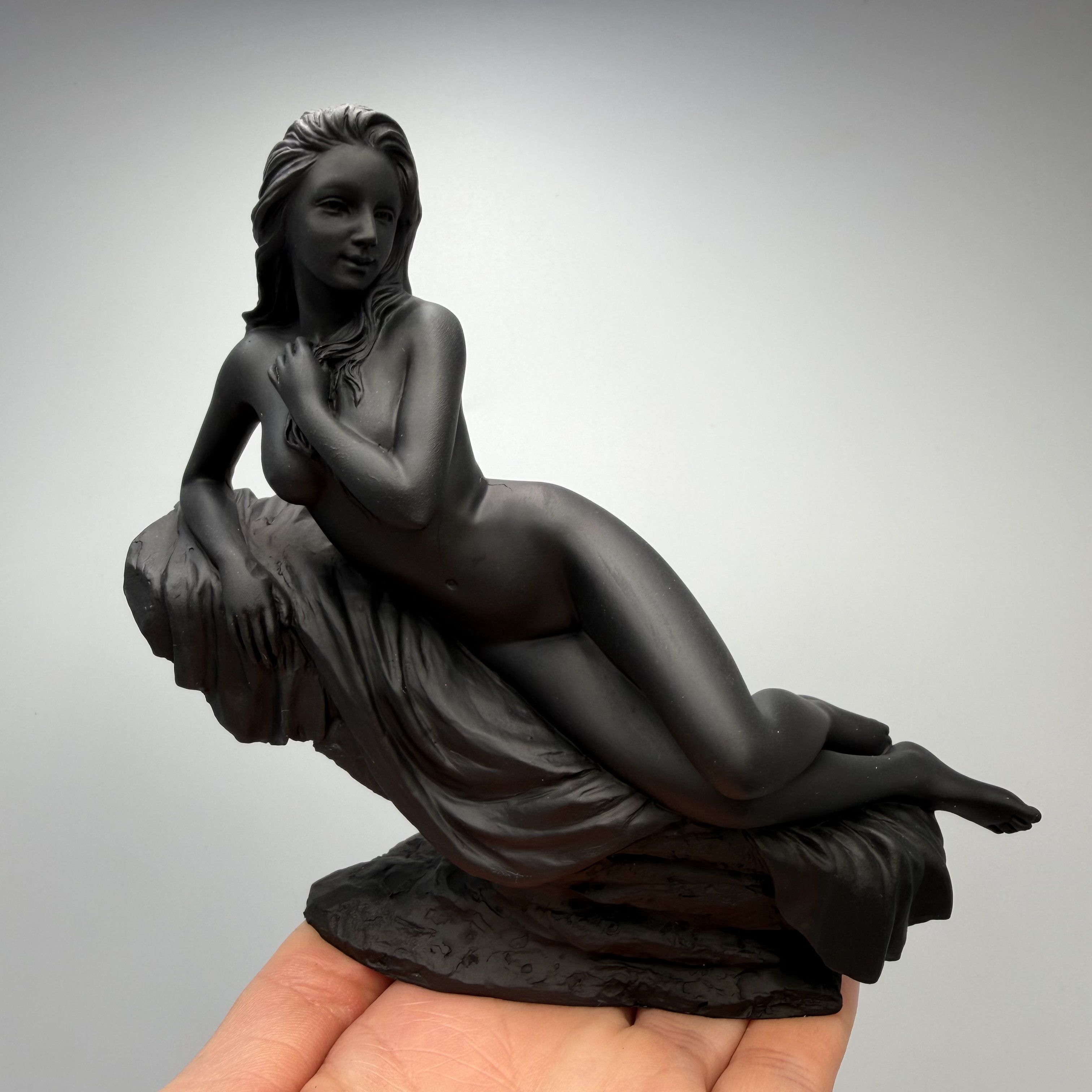Other Vintage Black Polystone Reclining Lady Figurine Sculpture Size ONE SIZE - 1 Thumbnail