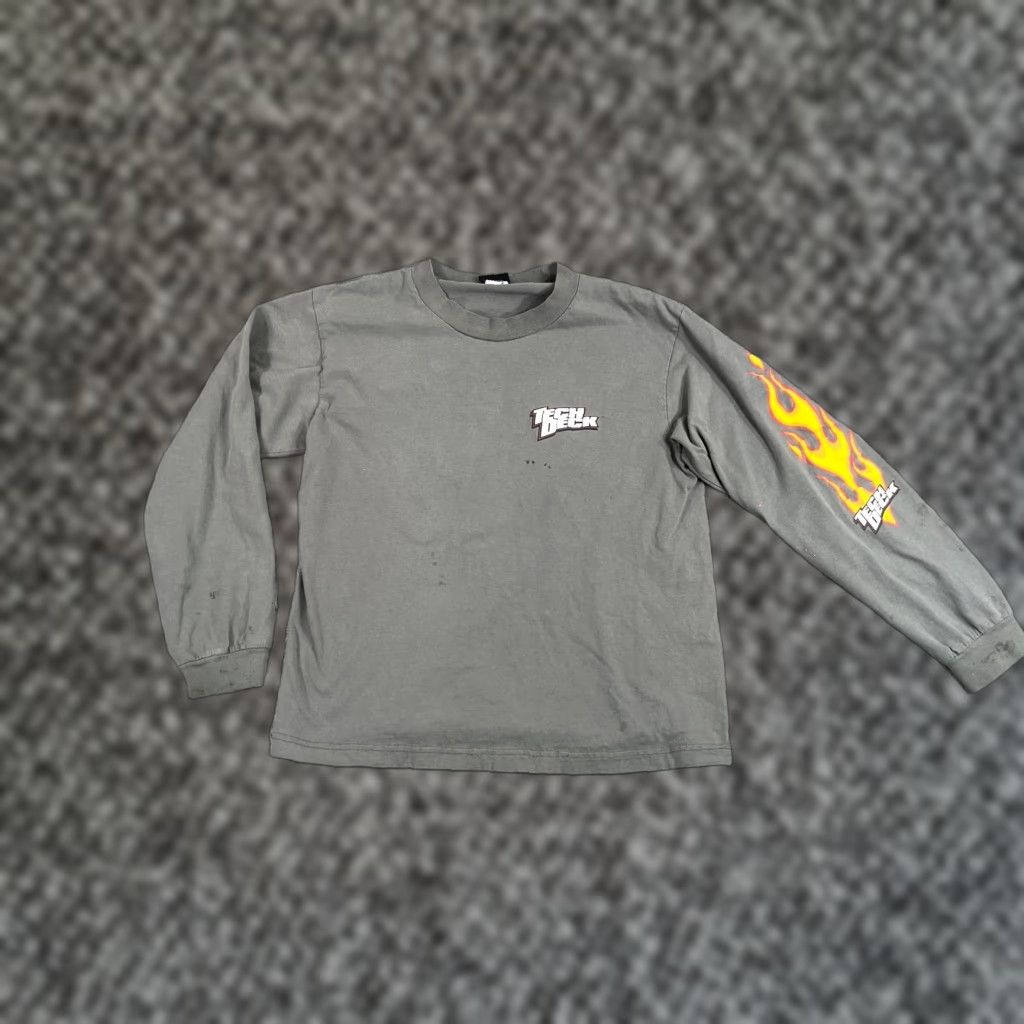 Vintage VINTAGE Tech Deck Long Sleeve T-Shirt Mens XS Gray Graphic Print 90s Skater Grunge Size US XS / EU 42 / 0 - 1 Thumbnail