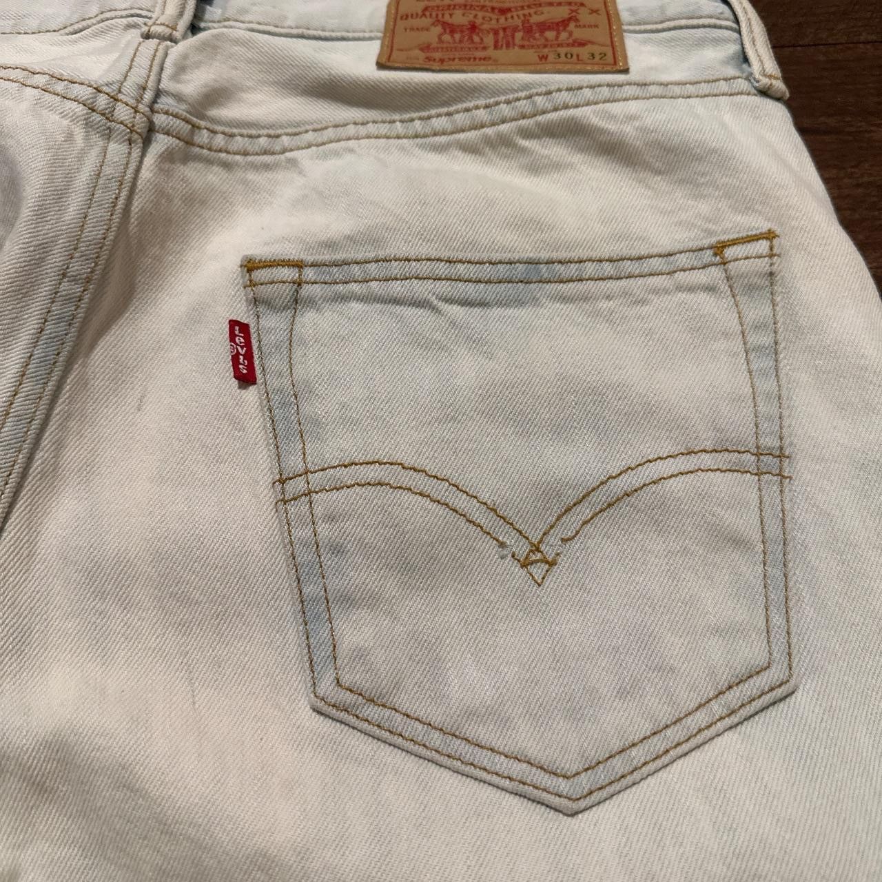 Levi's × Supreme Supreme Levi’s Jeans 30x32 Light Wash Cotton Size US 30 / EU 46 - 5 Thumbnail