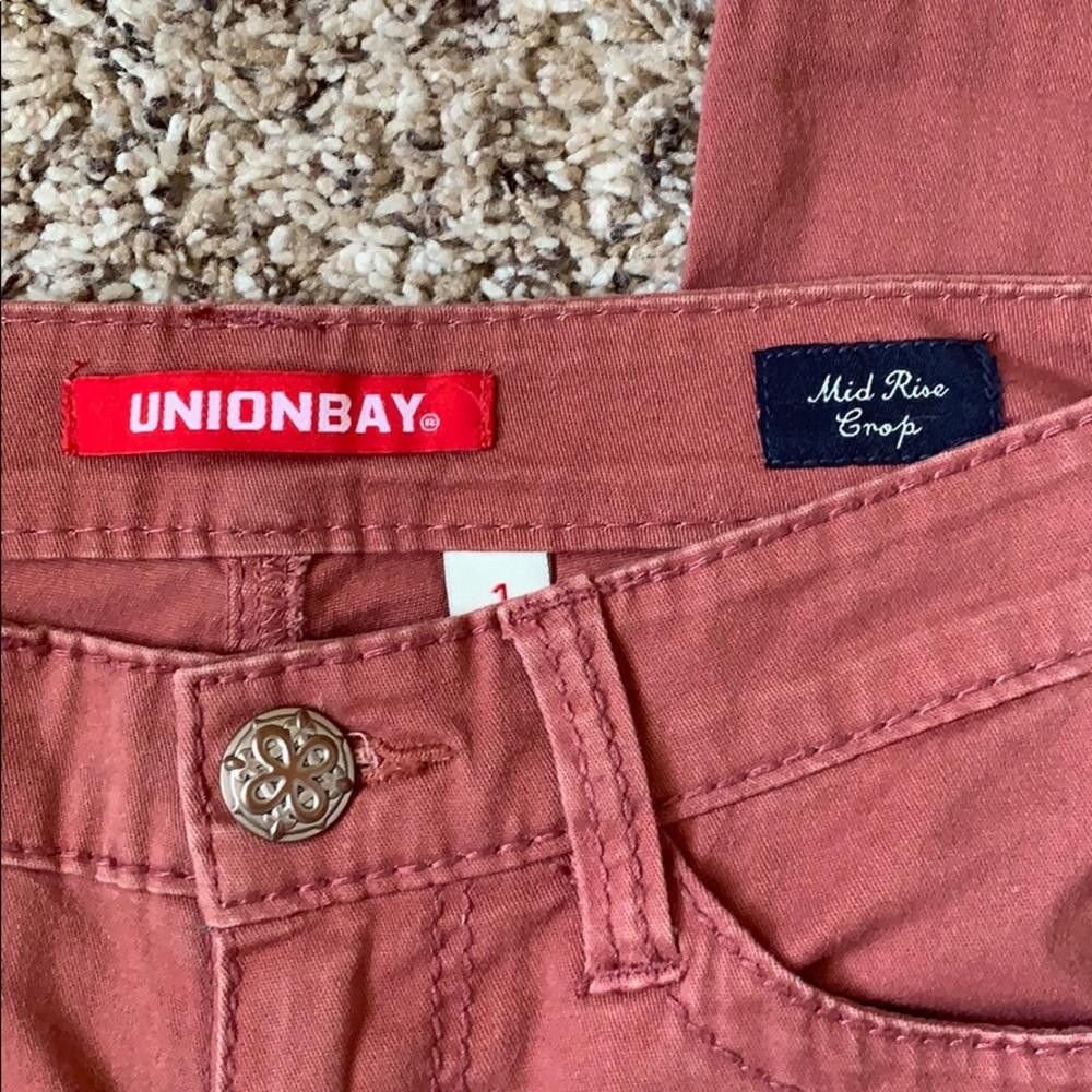 UNIONBAY Unionbay Crop Pants, Salmon, Embroidered Pocket, 1 Size 30" / US 8 / IT 44 - 2 Thumbnail