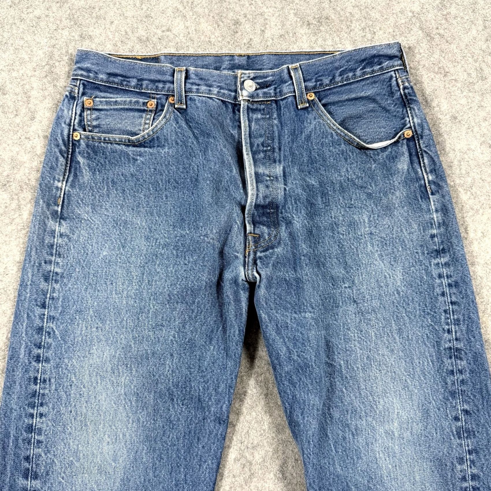 Levi's Levis 501 XX Classic Button Fly Jeans Men's 36x33 Blue Regular Denim Jeans 5-Pocket Straight Vintage No Mens Size US 36 / EU 52 - 3 Thumbnail