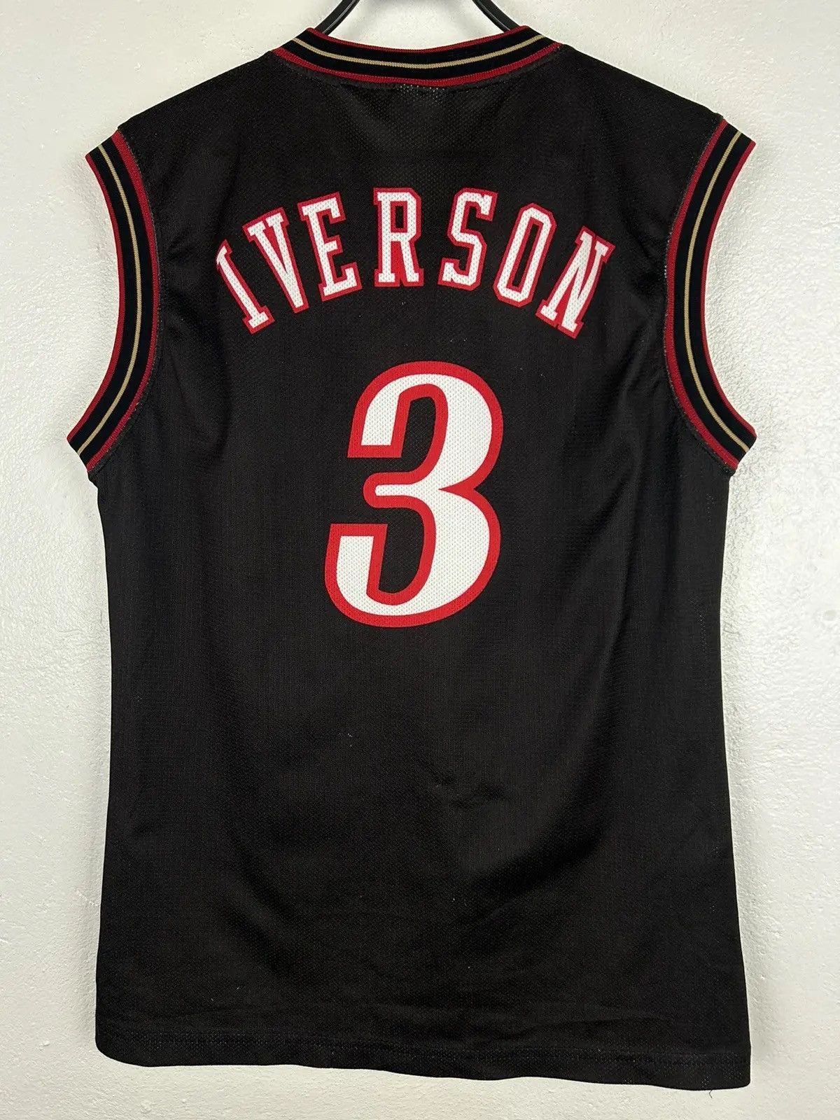 Champion Vintage Philadelphia 76ers #3 Allen Iverson Away Jersey Size US S / EU 44-46 / 1 - 5 Thumbnail