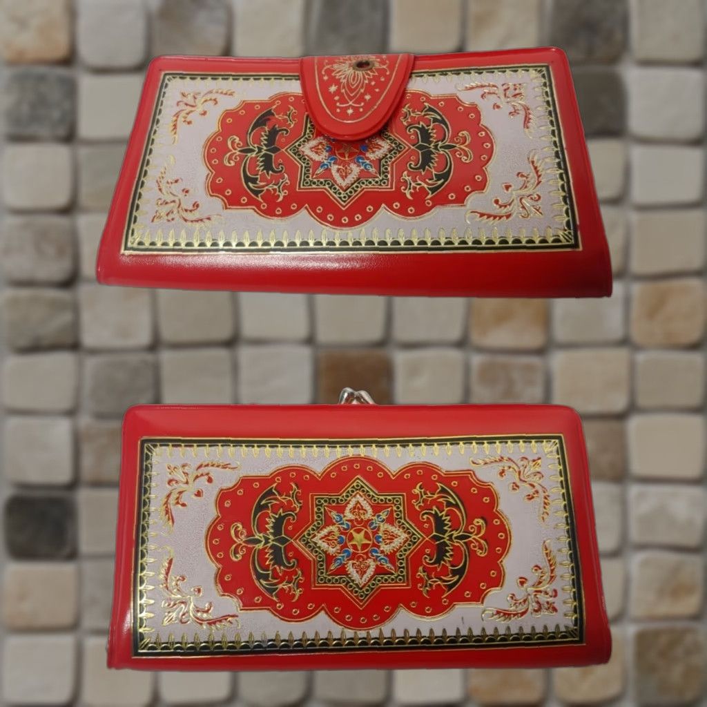 Changes VINTAGE Plastic Wallet Ethnic Mandala Red Gold Money Change Card Slots Size ONE SIZE - 1 Thumbnail